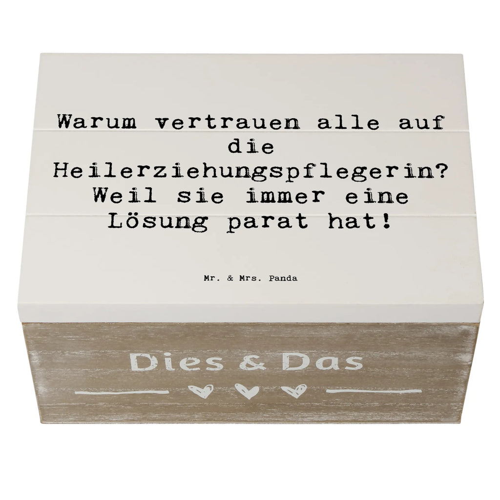 Wooden chest Saying Warum vertrauen alle auf die Heilerziehungspflegerin? Weil sie immer eine Lösung parat hat! Dekokiste, Aufbewahrungsbox, Schatzkiste, XXL, Geschenkdose, Erinnerungsbox, Schatulle, Kiste, Geschenkbox, Holzkiste, Erinnerungskiste, Truhe, Beruf, Ausbildung, Jubiläum, Abschied, Rente, Kollege, Kollegin, Geschenk, Schenken, Arbeitskollege, Mitarbeiter, Firma, Danke, Dankeschön