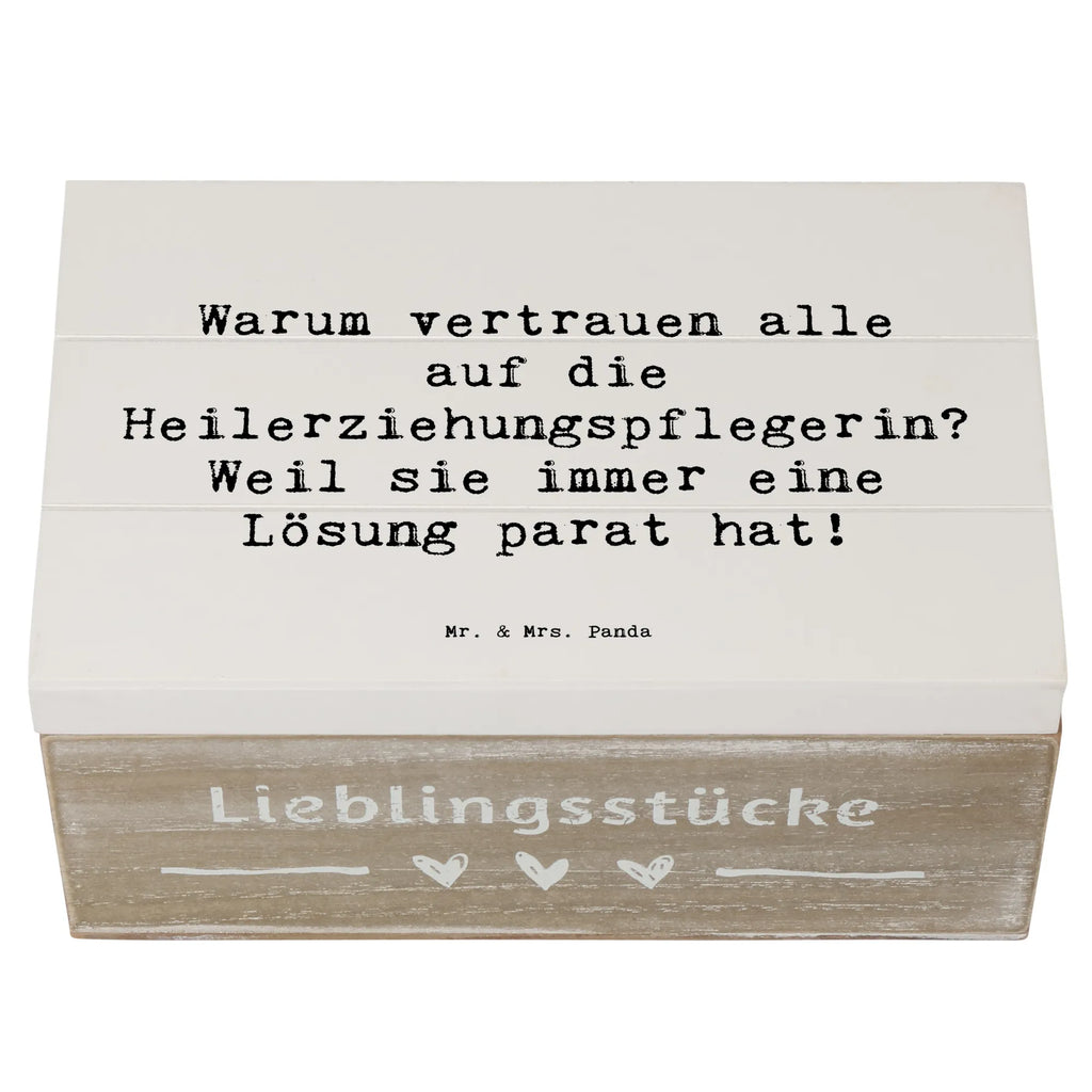 Wooden chest Saying Warum vertrauen alle auf die Heilerziehungspflegerin? Weil sie immer eine Lösung parat hat! Dekokiste, Aufbewahrungsbox, Schatzkiste, XXL, Geschenkdose, Erinnerungsbox, Schatulle, Kiste, Geschenkbox, Holzkiste, Erinnerungskiste, Truhe, Beruf, Ausbildung, Jubiläum, Abschied, Rente, Kollege, Kollegin, Geschenk, Schenken, Arbeitskollege, Mitarbeiter, Firma, Danke, Dankeschön