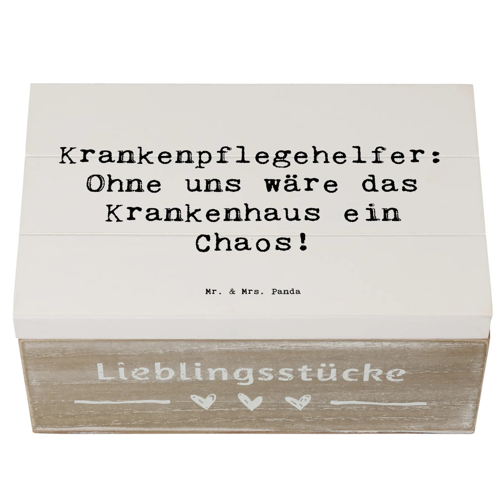 Holzkiste Spruch Krankenpflegehelfer Chaos Schatulle, Erinnerungsbox, Geschenkdose, Truhe, Dekokiste, Schatzkiste, XXL, Holzkiste, Geschenkbox, Kiste, Aufbewahrungsbox, Erinnerungskiste, Beruf, Ausbildung, Jubiläum, Abschied, Rente, Kollege, Kollegin, Geschenk, Schenken, Arbeitskollege, Mitarbeiter, Firma, Danke, Dankeschön
