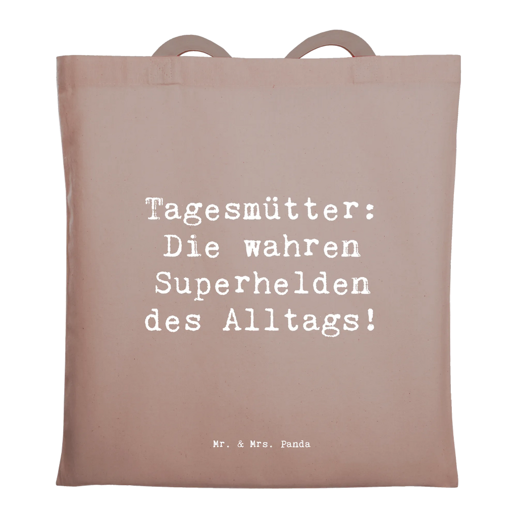 Tragetasche Spruch Tagesmutter Superheld Beuteltasche, Einkaufstüte, Shopper, Schultertasche, Badetasche, Stoffbeutel, Laptoptasche, Stofftasche, Einkaufstasche, Jutebeutel, Tragetasche, Tasche, Beutel, Jutetasche, Strandtasche, Umhängetasche, Beruf, Ausbildung, Jubiläum, Abschied, Rente, Kollege, Kollegin, Geschenk, Schenken, Arbeitskollege, Mitarbeiter, Firma, Danke, Dankeschön