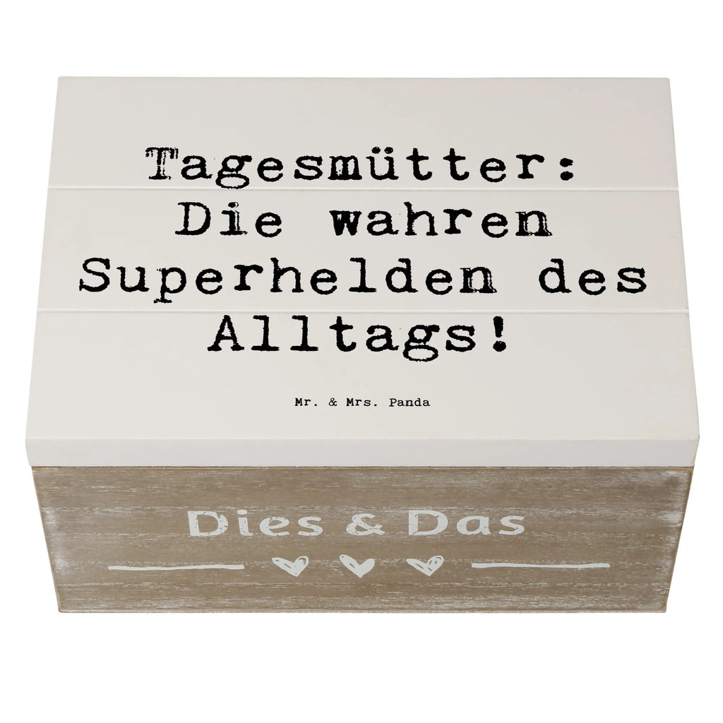 Holzkiste Spruch Tagesmutter Superheld Geschenkbox, Truhe, XXL, Dekokiste, Aufbewahrungsbox, Schatzkiste, Geschenkdose, Holzkiste, Erinnerungsbox, Kiste, Erinnerungskiste, Schatulle, Beruf, Ausbildung, Jubiläum, Abschied, Rente, Kollege, Kollegin, Geschenk, Schenken, Arbeitskollege, Mitarbeiter, Firma, Danke, Dankeschön