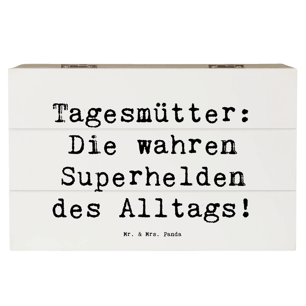 Holzkiste Spruch Tagesmutter Superheld Geschenkbox, Truhe, XXL, Dekokiste, Aufbewahrungsbox, Schatzkiste, Geschenkdose, Holzkiste, Erinnerungsbox, Kiste, Erinnerungskiste, Schatulle, Beruf, Ausbildung, Jubiläum, Abschied, Rente, Kollege, Kollegin, Geschenk, Schenken, Arbeitskollege, Mitarbeiter, Firma, Danke, Dankeschön
