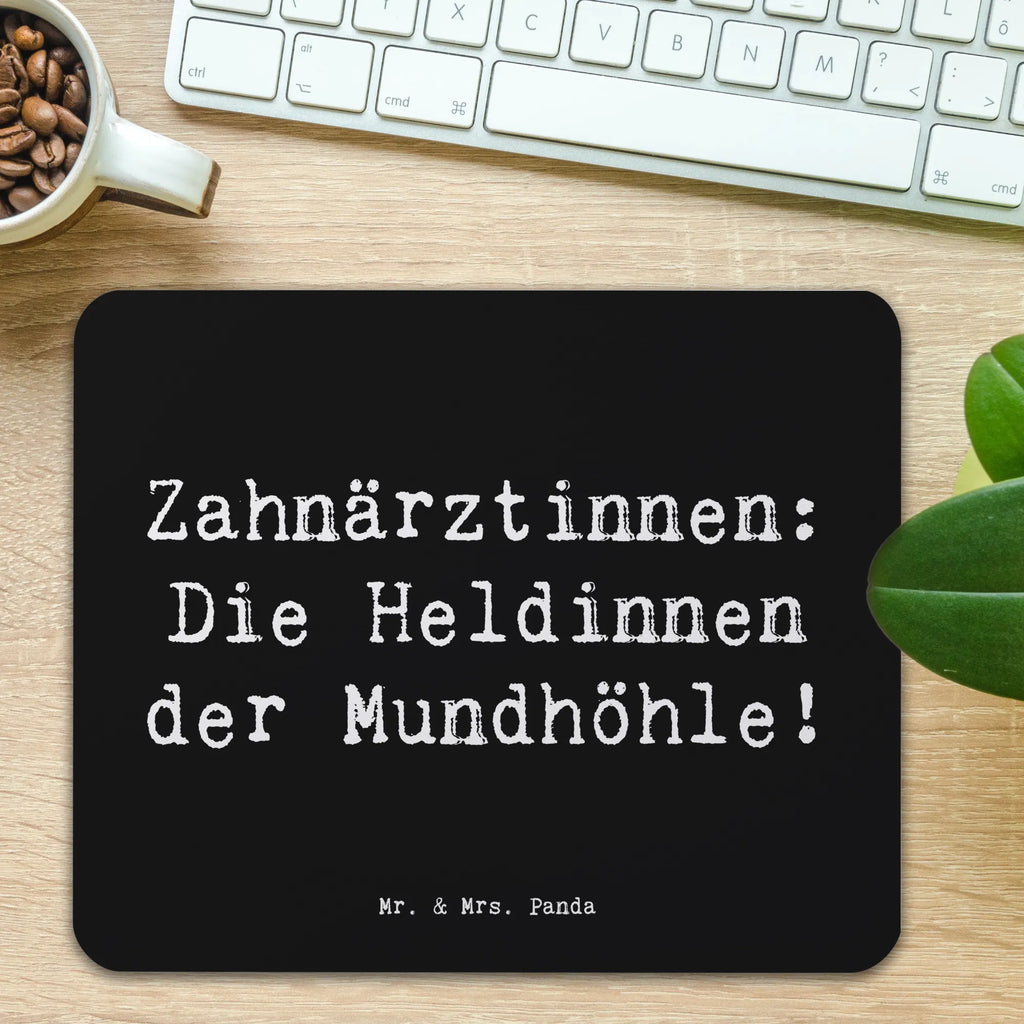 Mouse mat Saying Zahnärztinnen: Die Heldinnen der Mundhöhle! Büroausstattung, Designer Mauspad, Mauspad, Computer zubehör, Mousepad, PC Zubehör, Arbeitszimmer, Einzigartiges Mauspad, Mauspad Büro, Mausunterlage, Beruf, Ausbildung, Jubiläum, Abschied, Rente, Kollege, Kollegin, Geschenk, Schenken, Arbeitskollege, Mitarbeiter, Firma, Danke, Dankeschön