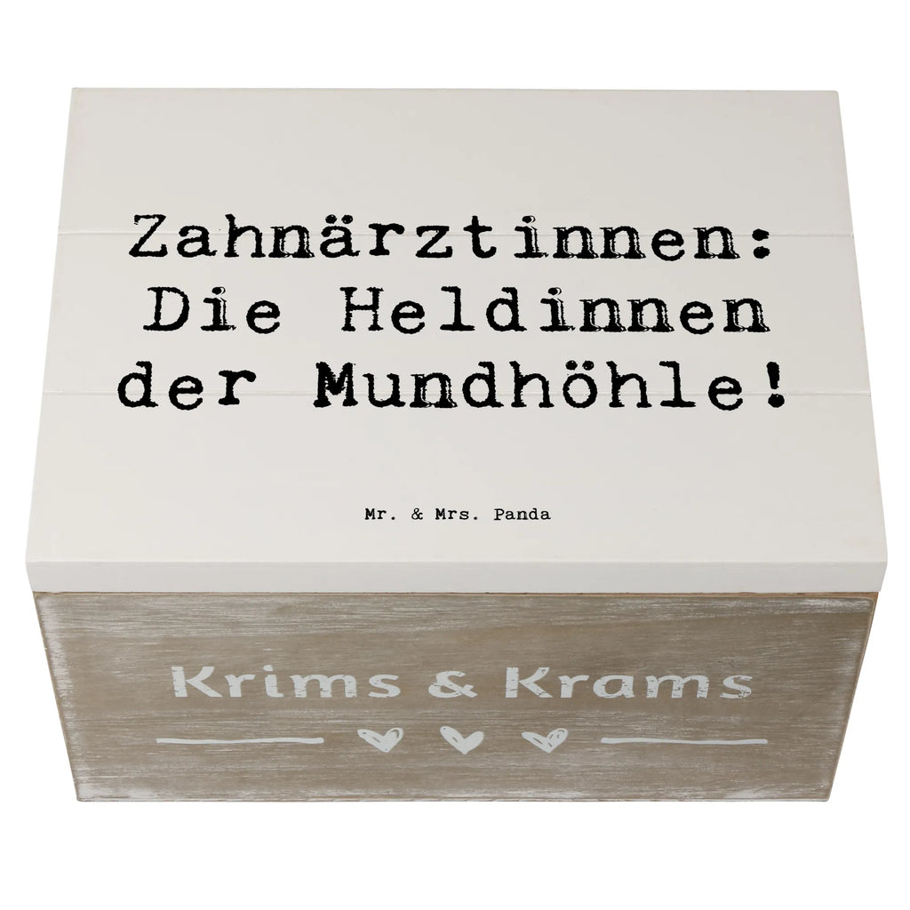 Wooden chest Saying Zahnärztinnen: Die Heldinnen der Mundhöhle! Kiste, Truhe, Aufbewahrungsbox, Geschenkbox, Erinnerungsbox, XXL, Dekokiste, Holzkiste, Erinnerungskiste, Geschenkdose, Schatzkiste, Schatulle, Beruf, Ausbildung, Jubiläum, Abschied, Rente, Kollege, Kollegin, Geschenk, Schenken, Arbeitskollege, Mitarbeiter, Firma, Danke, Dankeschön