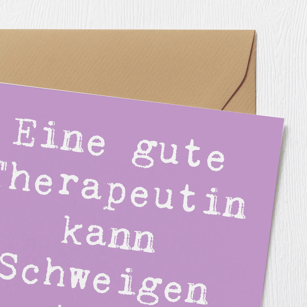 Deluxe Card Saying Eine gute Therapeutin kann Schweigen deuten wie ein Buch. Glückwunschkarte, Karte, Hochwertige Klappkarte, Hochwertige Grußkarte, Einladungskarte, Grußkarte, Klappkarte, Hochzeitskarte, Geburtstagskarte, Beruf, Ausbildung, Jubiläum, Abschied, Rente, Kollege, Kollegin, Geschenk, Schenken, Arbeitskollege, Mitarbeiter, Firma, Danke, Dankeschön