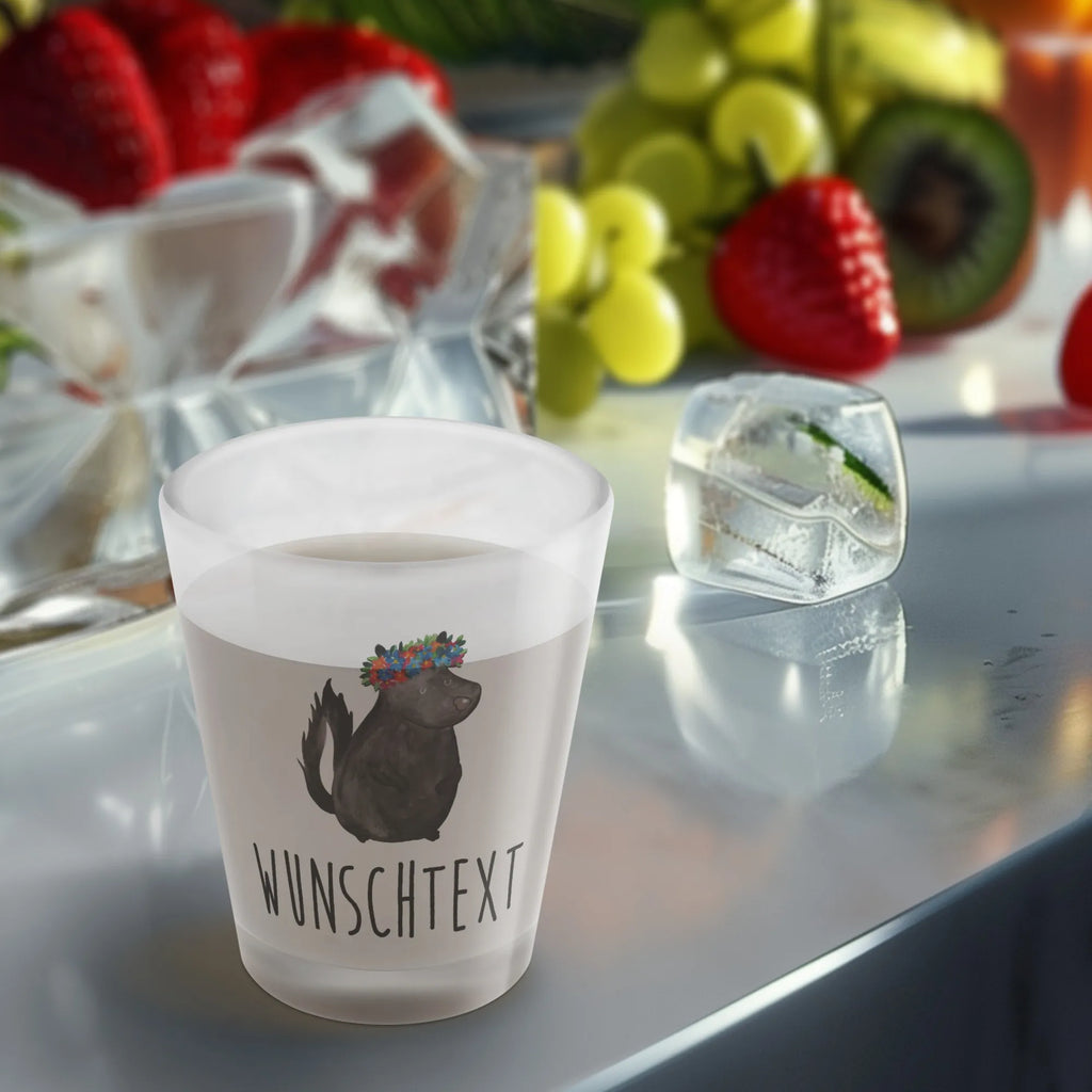 Personalised Shot Glass skunk Girl Schnapsglas mit Namen, Schnapsglas personalisieren, Personalisiertes Schnapsglas, Schnapsglas Hochzeit, Schnapsglas zum Umhängen mit Namen, personalisierte Schnapsgläser, personalisierte Pinnchen, Schnapsgläser personalisiert, Shot Gläser personalisieren, Schnapsglas Geschenk, Schnapsglas mit Name, Stinktier, Skunk, Wildtier, Raubtier, Yoga, Stinki, Namaste, Stinker