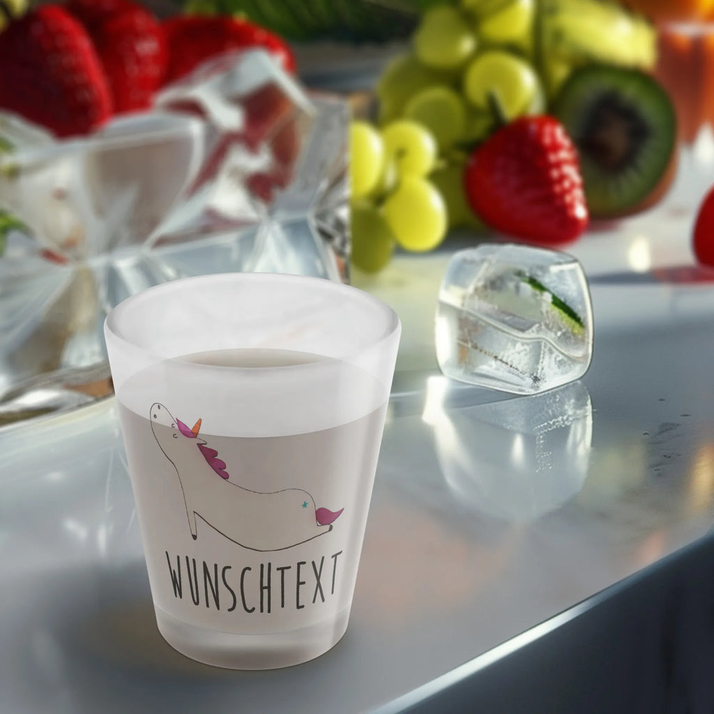 Personalisiertes Schnapsglas Einhorn Yoga personalisierte Pinnchen, Schnapsglas zum Umhängen mit Namen, Schnapsglas personalisieren, Schnapsgläser personalisiert, Schnapsglas Geschenk, personalisierte Schnapsgläser, Personalisiertes Schnapsglas, Schnapsglas Hochzeit, Schnapsglas mit Namen, Schnapsglas mit Name, Shot Gläser personalisieren, Einhorn, Einhörner, Einhorn Deko, Unicorn, lustig, Yogamatte, süß, witzig, Yoga, Achtsamkeit, Namaste, Entspannung, Joga, Sport