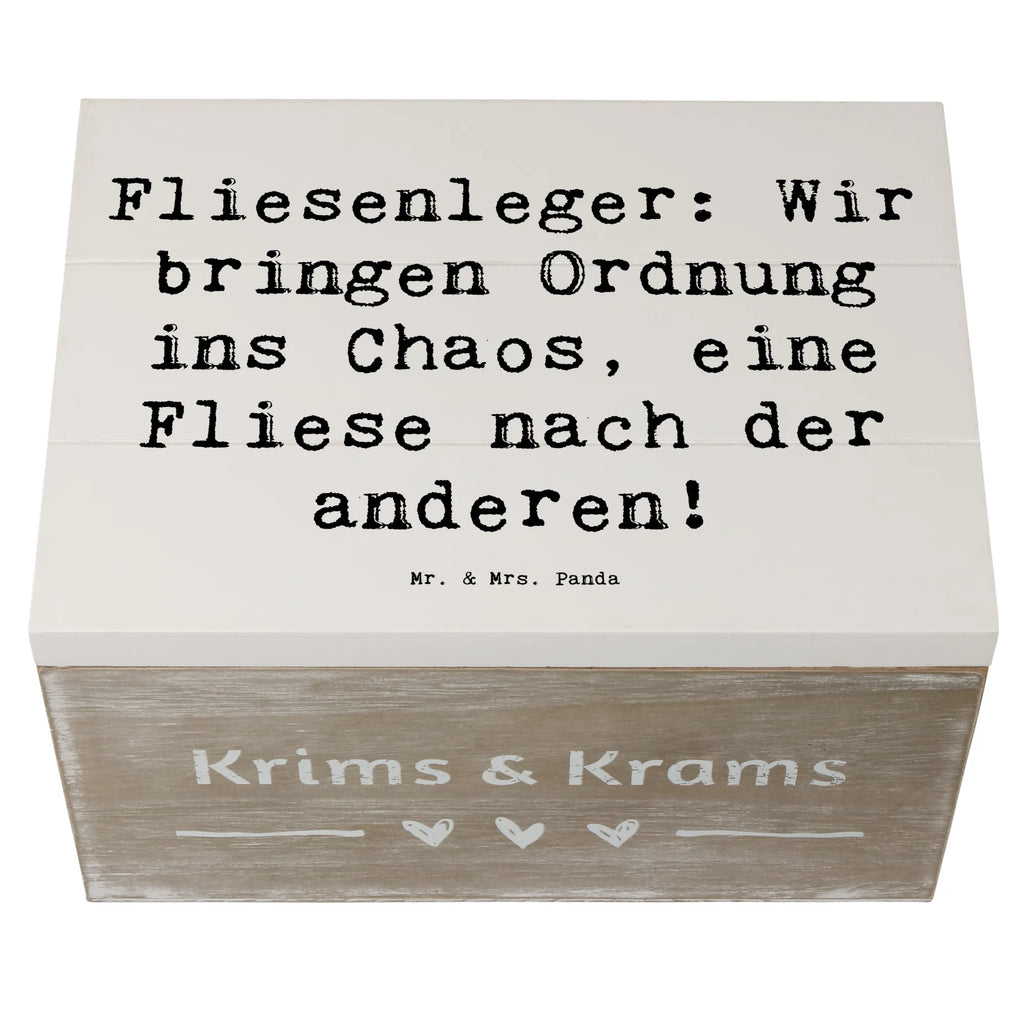 Wooden chest Saying Fliesenleger: Wir bringen Ordnung ins Chaos, eine Fliese nach der anderen! Erinnerungsbox, Schatzkiste, XXL, Geschenkdose, Geschenkbox, Kiste, Erinnerungskiste, Aufbewahrungsbox, Holzkiste, Dekokiste, Truhe, Schatulle, Beruf, Ausbildung, Jubiläum, Abschied, Rente, Kollege, Kollegin, Geschenk, Schenken, Arbeitskollege, Mitarbeiter, Firma, Danke, Dankeschön