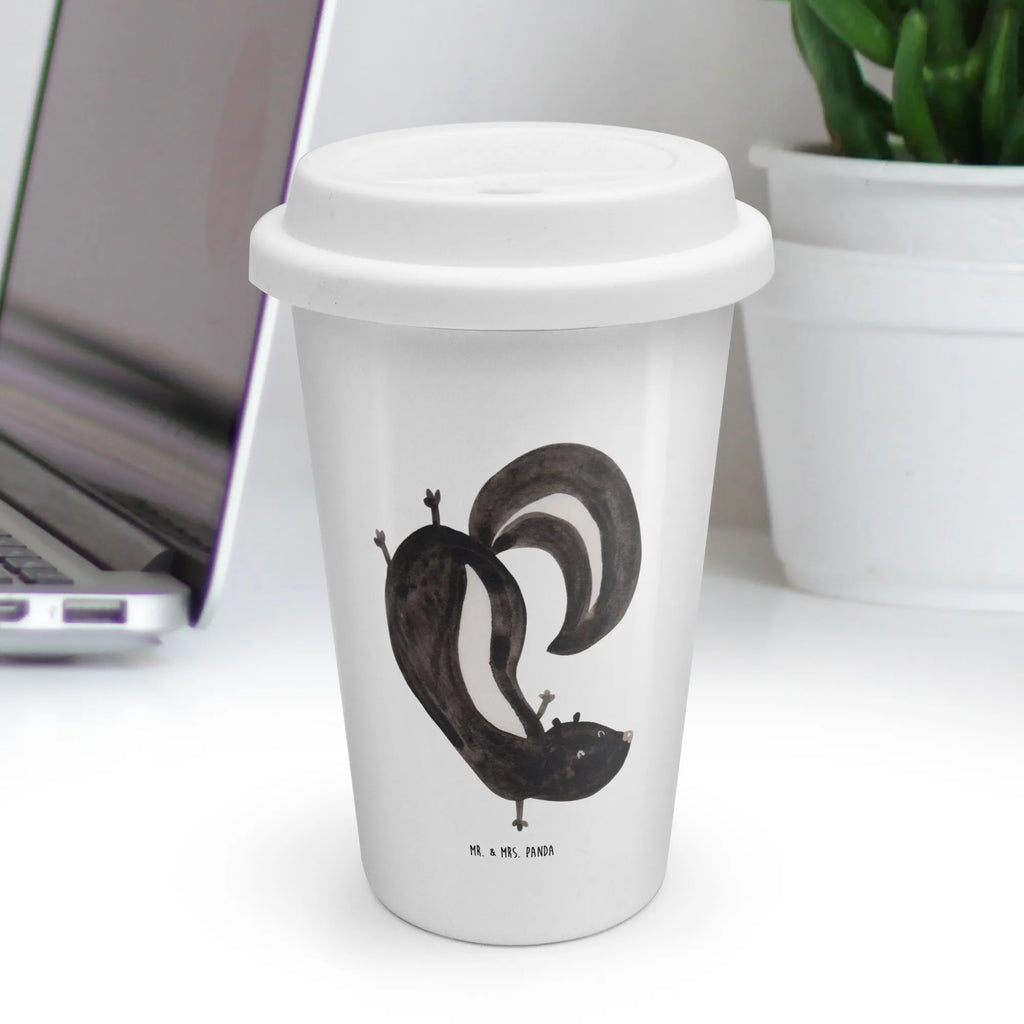 To Go Cup skunk handstand To Go Becher Schule, Isolierbecher To Go, Personalisierter To Go Becher, Lustiger To Go Becher, Leichter To Go Becher, To Go Becher Kunststoff, To Go Becher Spülmaschinenfest, Wiederverwendbarer Becher, Reisebecher, Großer To Go Becher, Mehrwegbecher, To Go Becher Bambus, To Go Becher Mit Foto, To Go Becher, To Go Becher Mit Trinköffnung, Becher Für Unterwegs, To Go Becher Glas, Thermobecher To Go, To Go Becher Mit Motiv, To Go Becher Mit Namen, Doppelwandiger To Go Becher, Coffee To Go Becher, Auslaufsicherer To Go Becher, Kleiner To Go Becher, To Go Becher Für Damen, To Go Becher Set, Trinkbecher To Go, To Go Becher Auto, To Go Becher Edelstahl, Kaffeebecher To Go, To Go Becher Für Herren, Nachhaltiger To Go Becher, To Go Becher Mit Deckel, To Go Becher Büro, To Go Becher Mit Spruch, To Go Becher Für Kinder, Umweltfreundlicher Kaffeebecher, Stinktier, Skunk, Stinker, Kind, Wildtier, verpielt, Stinki, Spielplatz, Raubtier