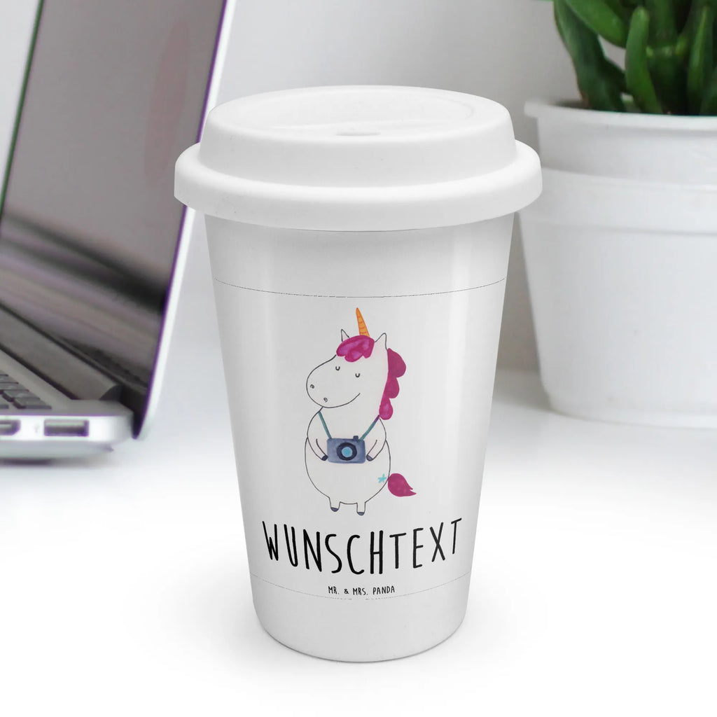 Personalisierter To Go Becher Einhorn Fotograf Trinkbecher To Go Mit Wunschtext, Becher Mit Spruch Und Namen, Reisebecher Mit Namen, Personalisierter To Go Becher, To Go Becher Für Damen Mit Wunschtext, To Go Becher Mit Wunschtext, To Go Becher Kunststoff Mit Wunschtext, Wiederverwendbarer Becher Mit Namen, Bürobecher Personalisiert, To Go Becher Mit Deckel Und Wunschtext, To Go Becher Mit Namen, Schulbecher Mit Wunschtext, Doppelwandiger To Go Becher Mit Text, Leichter Becher Mit Namen, Bambus Becher To Go Mit Namen, Thermobecher To Go Personalisiert, To Go Becher Edelstahl Mit Gravur, Geschenkbecher To Go Personalisiert, Becher Für Unterwegs Mit Text, Lustiger To Go Becher Mit Text, To Go Becher Für Herren Mit Gravur, Mehrwegbecher Personalisiert, Kleiner To Go Becher Mit Wunschtext, Isolierbecher To Go Mit Namen, Kaffeebecher To Go Mit Gravur, Coffee To Go Becher Mit Wunschtext, Großer To Go Becher Mit Gravur, To Go Becher Für Kinder Mit Namen, Glas Becher To Go Mit Gravur, Auto Becher Mit Namen, Auslaufsicherer Becher Mit Gravur, Einhorn, Einhörner, Einhorn Deko, Unicorn, Reise, Kamera, Fotografie, Tourist, Weltreise, Fotograf, Städtereise, Urlaub, Reisen, Kurztrip, Weltenbummler