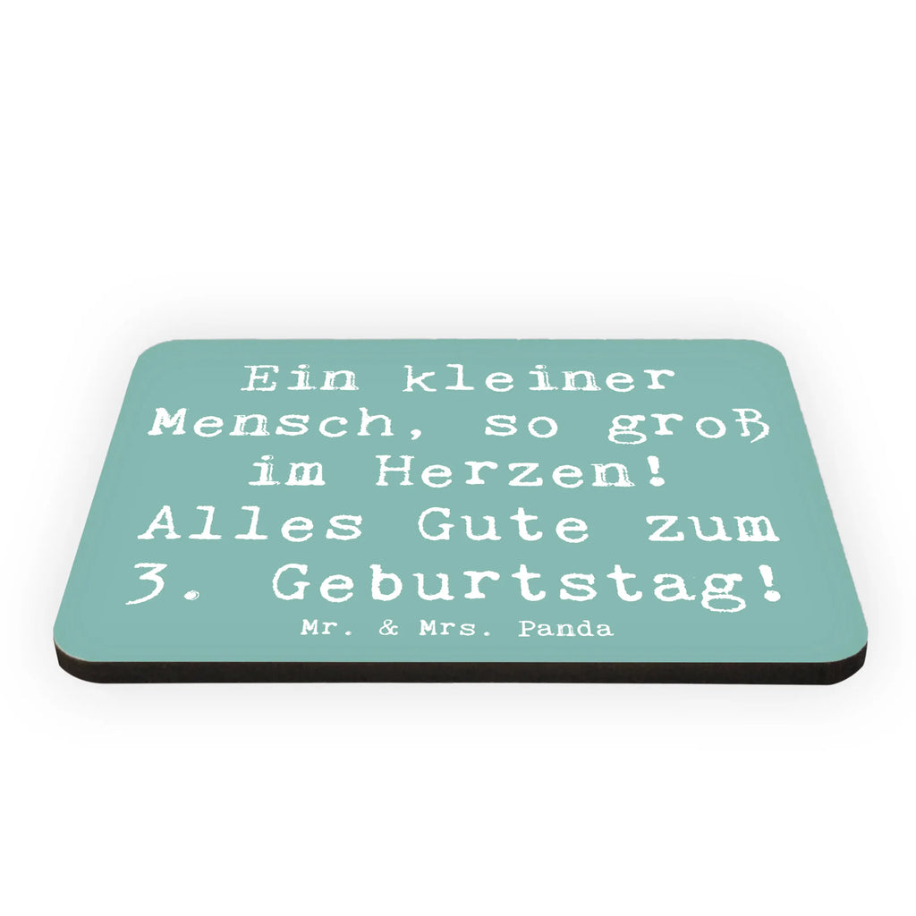 Magnet Saying Ein kleiner Mensch, so groß im Herzen! Alles Gute zum 3. Geburtstag! Pinnwandmagnet, Kühlschrankmagnet, Notiz Magnet, Motivmagnete, Dekomagnet, Kühlschrank Dekoration, Souvenir Magnet, Whiteboard Magnet, Geburtstag, Geburtstagsgeschenk, Geschenk