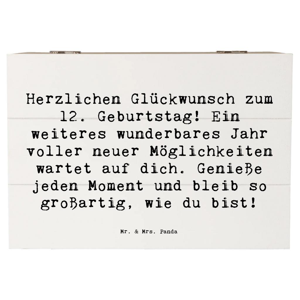Wooden chest Saying Herzlichen Glückwunsch zum 12. Geburtstag! Ein weiteres wunderbares Jahr voller neuer Möglichkeiten wartet auf dich. Genieße jeden Moment und bleib so großartig, wie du bist! Aufbewahrungsbox, Dekokiste, Schatzkiste, Kiste, XXL, Erinnerungsbox, Truhe, Geschenkdose, Erinnerungskiste, Holzkiste, Schatulle, Geschenkbox, Geburtstag, Geburtstagsgeschenk, Geschenk