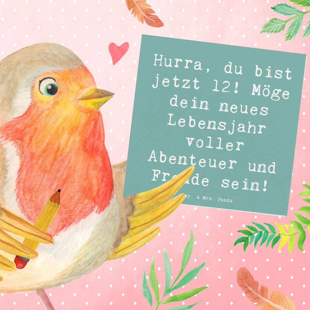 Deluxe Card Saying Hurra, du bist jetzt 12! Möge dein neues Lebensjahr voller Abenteuer und Freude sein! Hochzeitskarte, Hochwertige Grußkarte, Einladungskarte, Karte, Grußkarte, Glückwunschkarte, Geburtstagskarte, Hochwertige Klappkarte, Klappkarte, Geburtstag, Geburtstagsgeschenk, Geschenk
