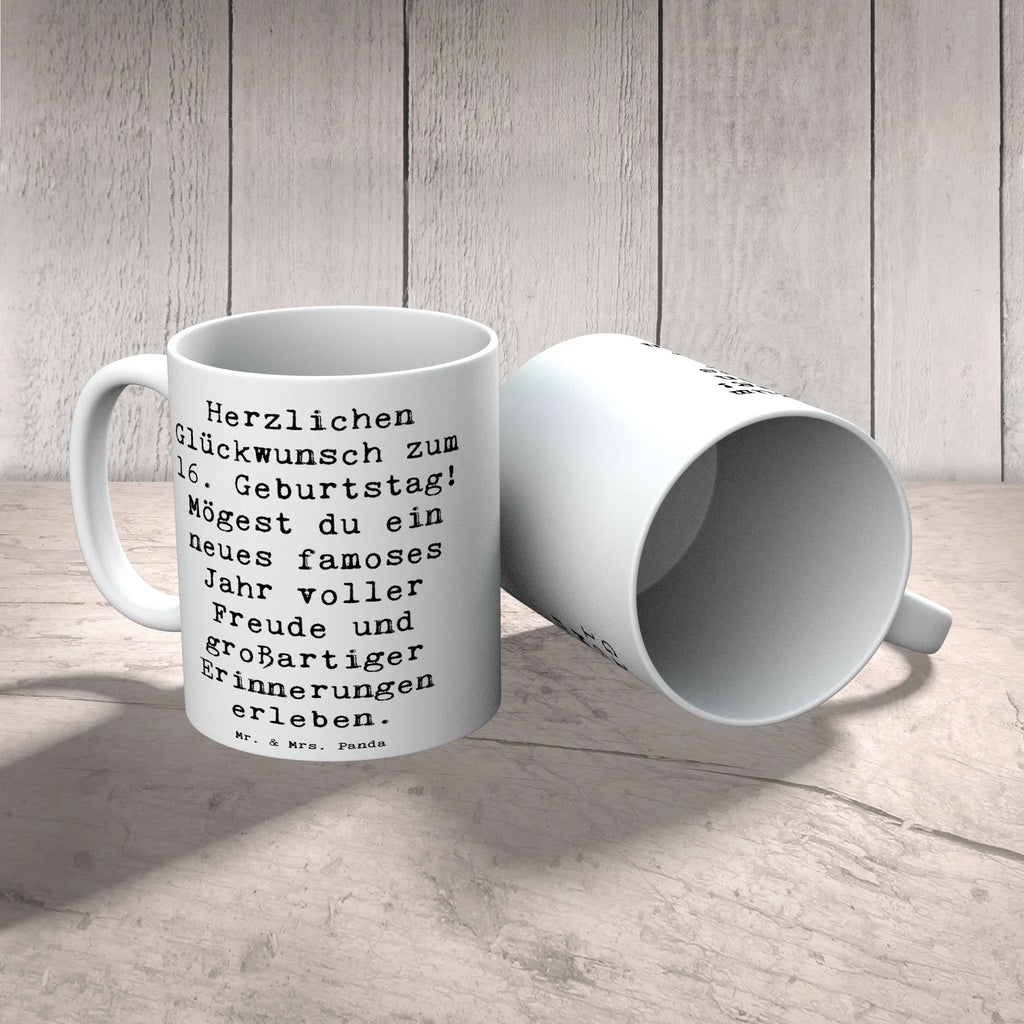 Mug Saying Herzlichen Glückwunsch zum 16. Geburtstag! Mögest du ein neues famoses Jahr voller Freude und großartiger Erinnerungen erleben. Tasse mit Zitaten, Teetasse, Porzellantasse, Keramiktasse, Geschenktasse, Bürotasse, Kaffeetasse, Tasse mit Motiven, Tasse, Geburtstag, Geburtstagsgeschenk, Geschenk