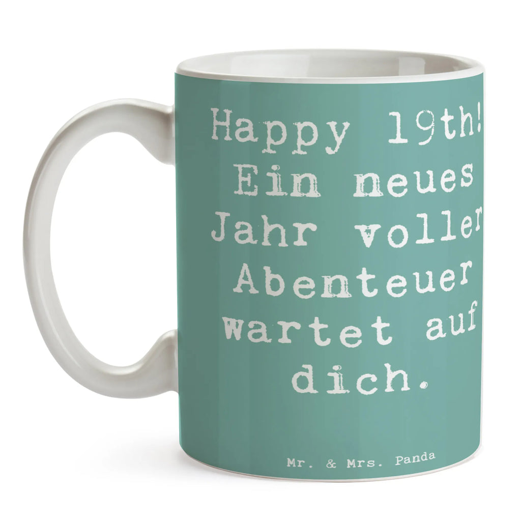 Tasse Spruch 19. Geburtstag Abenteuer Porzellantasse, Bürotasse, Tasse, Tasse mit Motiven, Keramiktasse, Kaffeetasse, Geschenktasse, Teetasse, Tasse mit Zitaten, Geburtstag, Geburtstagsgeschenk, Geschenk