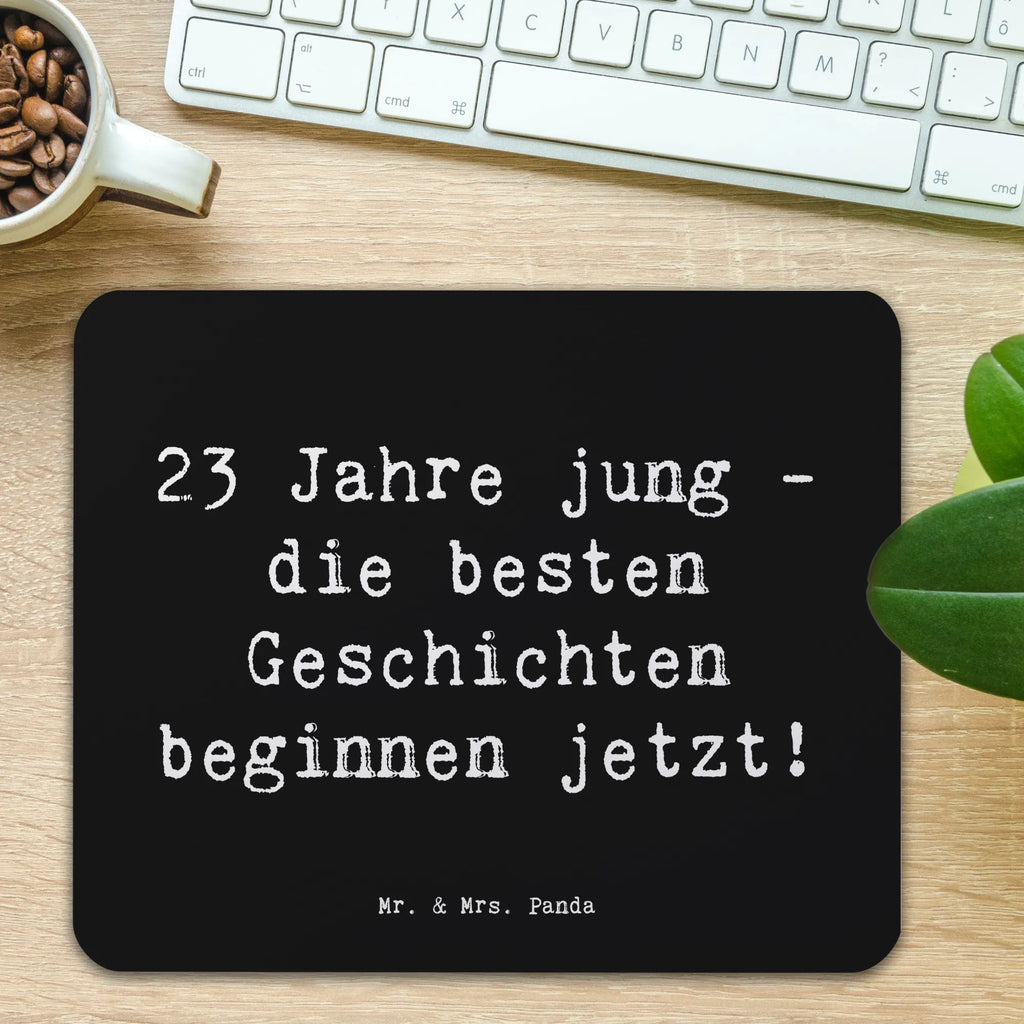 Mouse mat Saying 23 Jahre jung - die besten Geschichten beginnen jetzt! PC Zubehör, Designer Mauspad, Computer zubehör, Büroausstattung, Mausunterlage, Mousepad, Einzigartiges Mauspad, Mauspad Büro, Mauspad, Arbeitszimmer, Geburtstag, Geburtstagsgeschenk, Geschenk