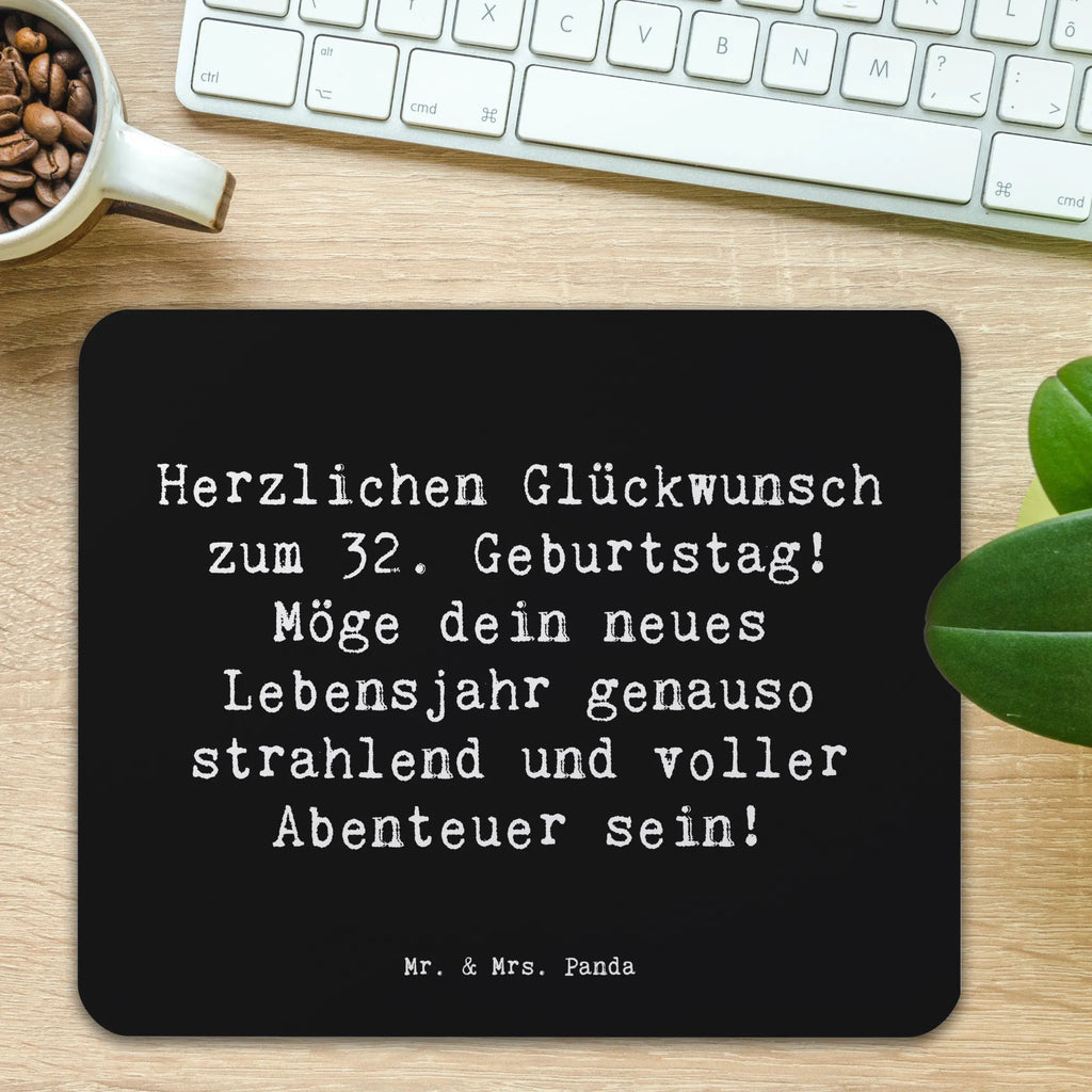 Mauspad Spruch 32. Geburtstag Abenteuer Arbeitszimmer, Mauspad, Computer zubehör, Designer Mauspad, Einzigartiges Mauspad, PC Zubehör, Mauspad Büro, Mousepad, Mausunterlage, Büroausstattung, Geburtstag, Geburtstagsgeschenk, Geschenk