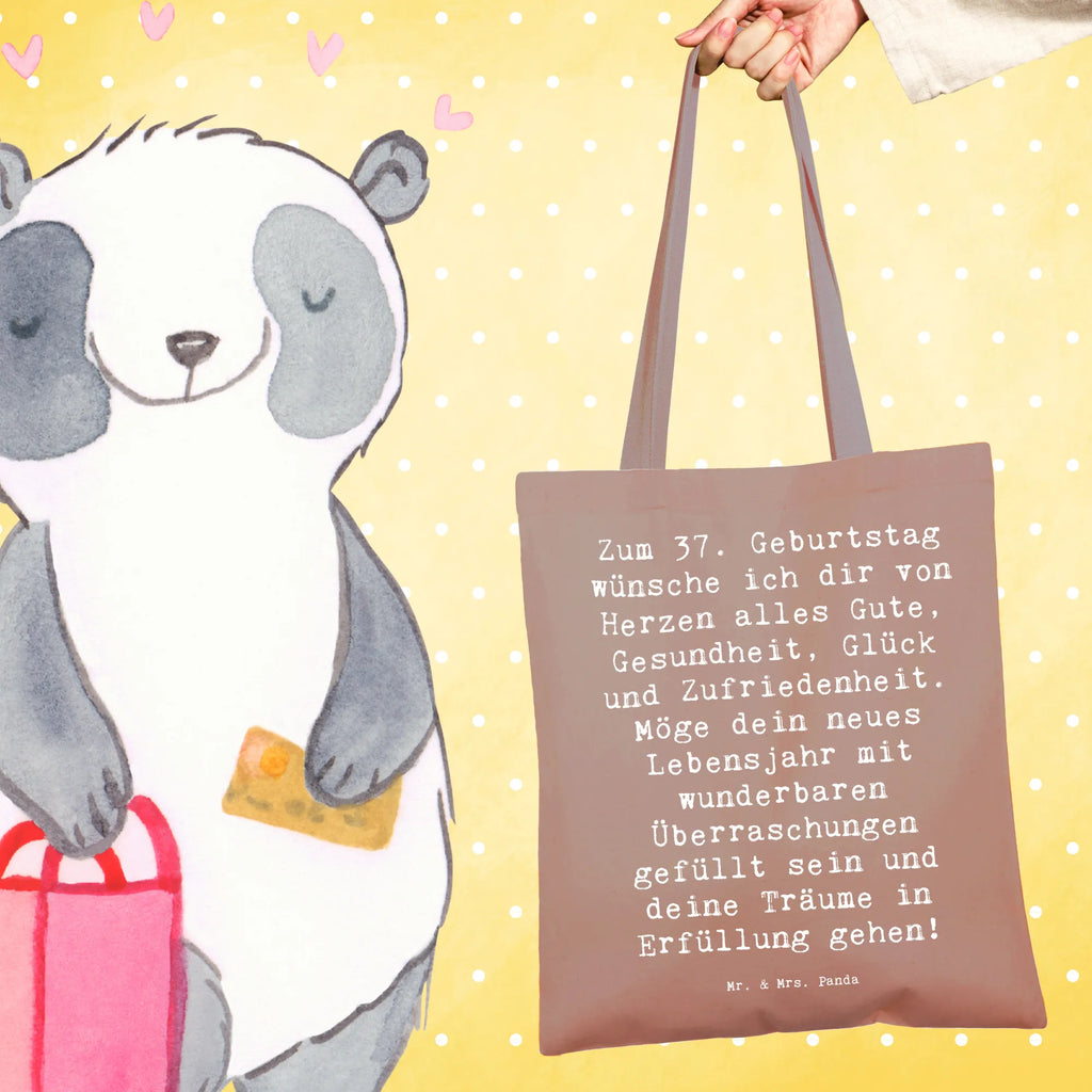 Tote bag Saying Zum 37. Geburtstag wünsche ich dir von Herzen alles Gute, Gesundheit, Glück und Zufriedenheit. Möge dein neues Lebensjahr mit wunderbaren Überraschungen gefüllt sein und deine Träume in Erfüllung gehen! Beuteltasche, Beutel, Einkaufstasche, Jutebeutel, Stoffbeutel, Tasche, Shopper, Umhängetasche, Strandtasche, Schultertasche, Stofftasche, Tragetasche, Badetasche, Jutetasche, Einkaufstüte, Laptoptasche, Geburtstag, Geburtstagsgeschenk, Geschenk
