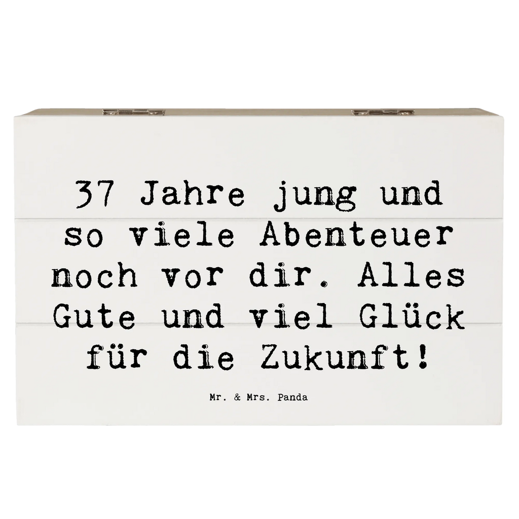Wooden chest Saying 37 Jahre jung und so viele Abenteuer noch vor dir. Alles Gute und viel Glück für die Zukunft! Dekokiste, Erinnerungsbox, Geschenkdose, Truhe, Schatulle, XXL, Kiste, Schatzkiste, Holzkiste, Erinnerungskiste, Aufbewahrungsbox, Geschenkbox, Geburtstag, Geburtstagsgeschenk, Geschenk
