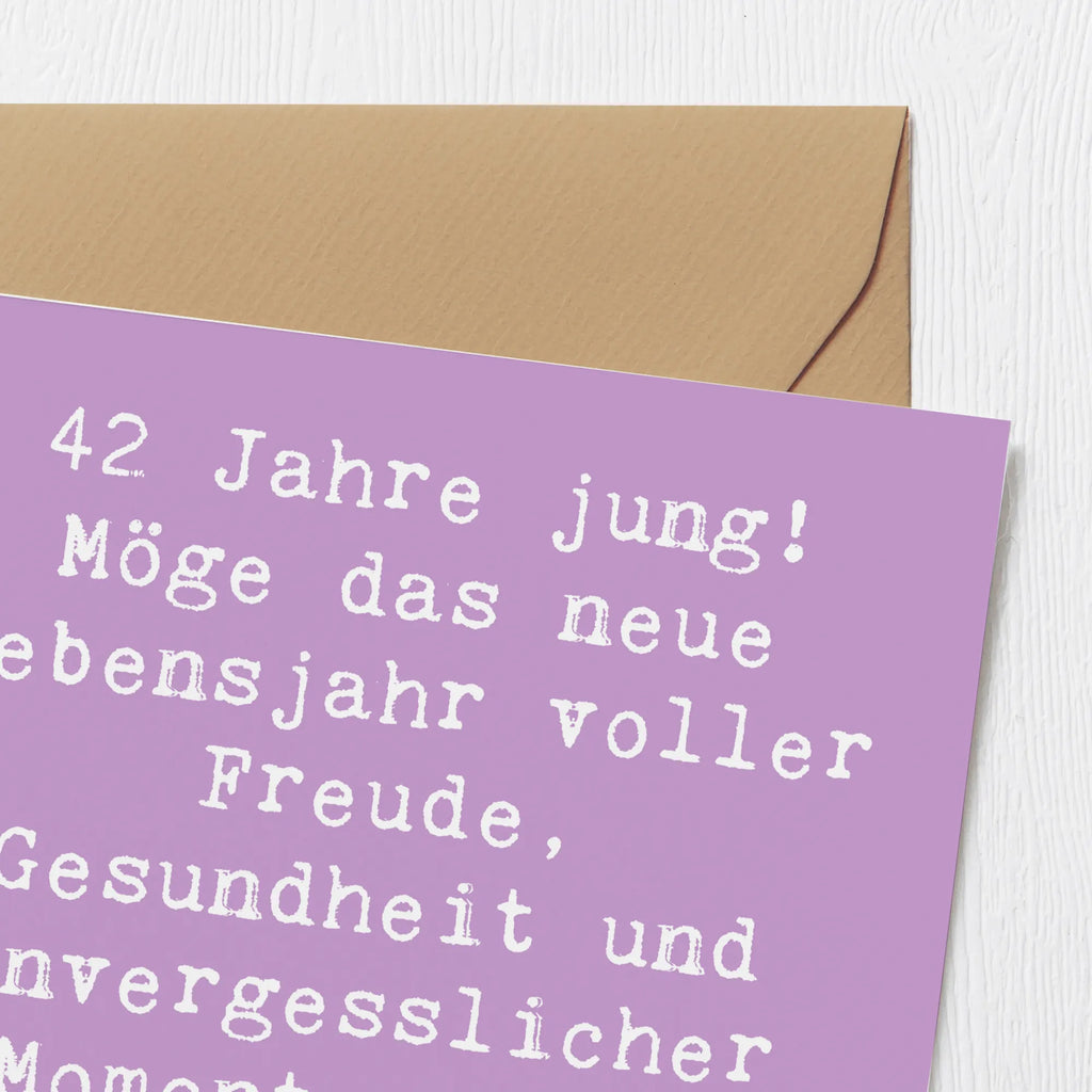 Deluxe Card Saying 42 Jahre jung! Möge das neue Lebensjahr voller Freude, Gesundheit und unvergesslicher Momente sein. Herzlichen Glückwunsch! Hochwertige Grußkarte, Grußkarte, Hochzeitskarte, Geburtstagskarte, Glückwunschkarte, Karte, Einladungskarte, Klappkarte, Hochwertige Klappkarte, Geburtstag, Geburtstagsgeschenk, Geschenk
