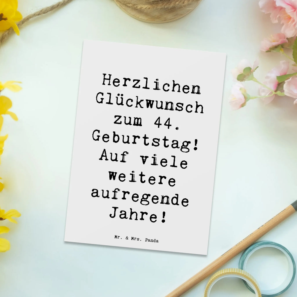 Postcard Saying Herzlichen Glückwunsch zum 44. Geburtstag! Auf viele weitere aufregende Jahre! Einladungskarte, Ansichtskarte, Geschenkkarte, Ansichtskarten, Karte, Einladungskarten Geburtstag, Einladung, Postkarte, Dankeskarte, Geburtstagskarte, Einladung Geburtstag, Grußkarte, Geburtstag, Geburtstagsgeschenk, Geschenk