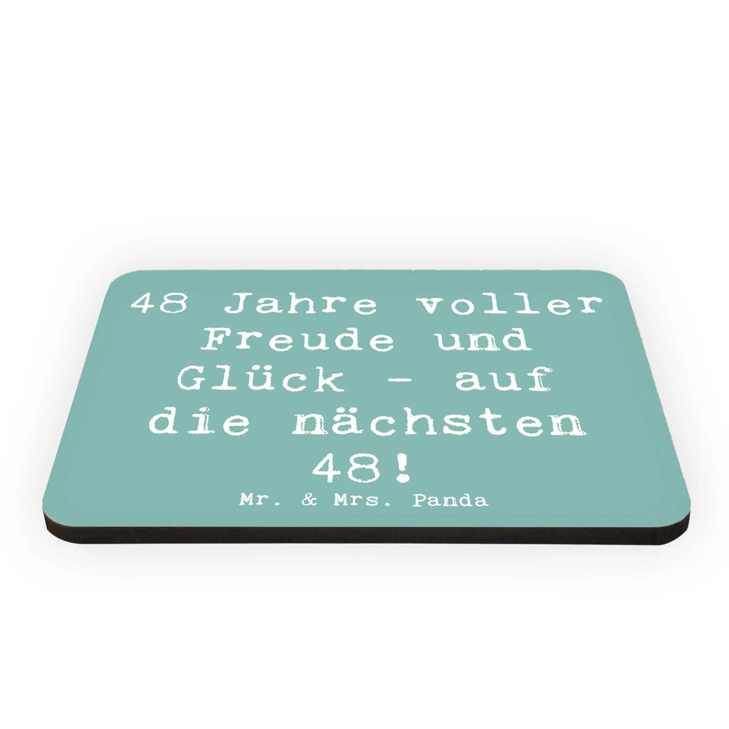 Magnet Saying 48 Jahre voller Freude und Glück - auf die nächsten 48! Pinnwandmagnet, Kühlschrankmagnet, Dekomagnet, Notiz Magnet, Motivmagnete, Souvenir Magnet, Kühlschrank Dekoration, Whiteboard Magnet, Geburtstag, Geburtstagsgeschenk, Geschenk