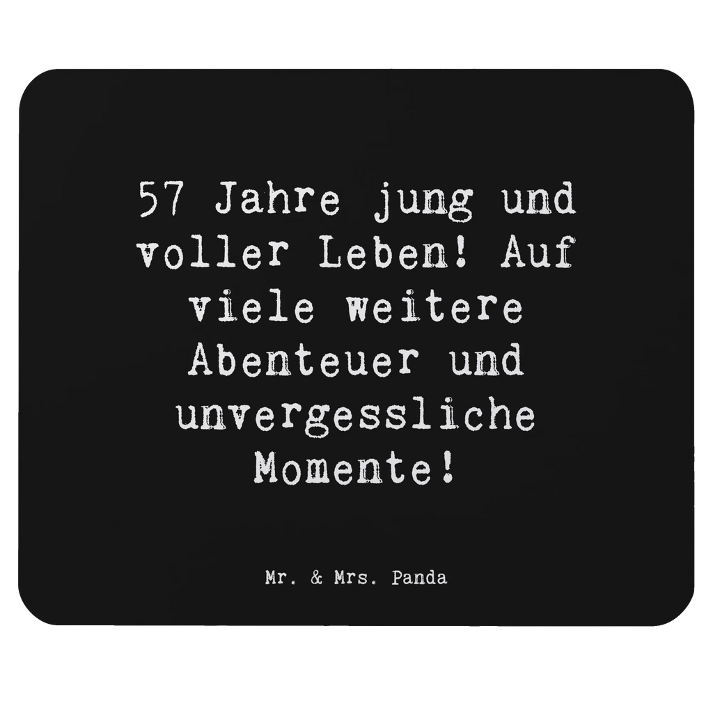 Mouse mat Saying 57 Jahre jung und voller Leben! Auf viele weitere Abenteuer und unvergessliche Momente! Arbeitszimmer, Mousepad, Einzigartiges Mauspad, Computer zubehör, PC Zubehör, Mausunterlage, Mauspad Büro, Designer Mauspad, Mauspad, Büroausstattung, Geburtstag, Geburtstagsgeschenk, Geschenk