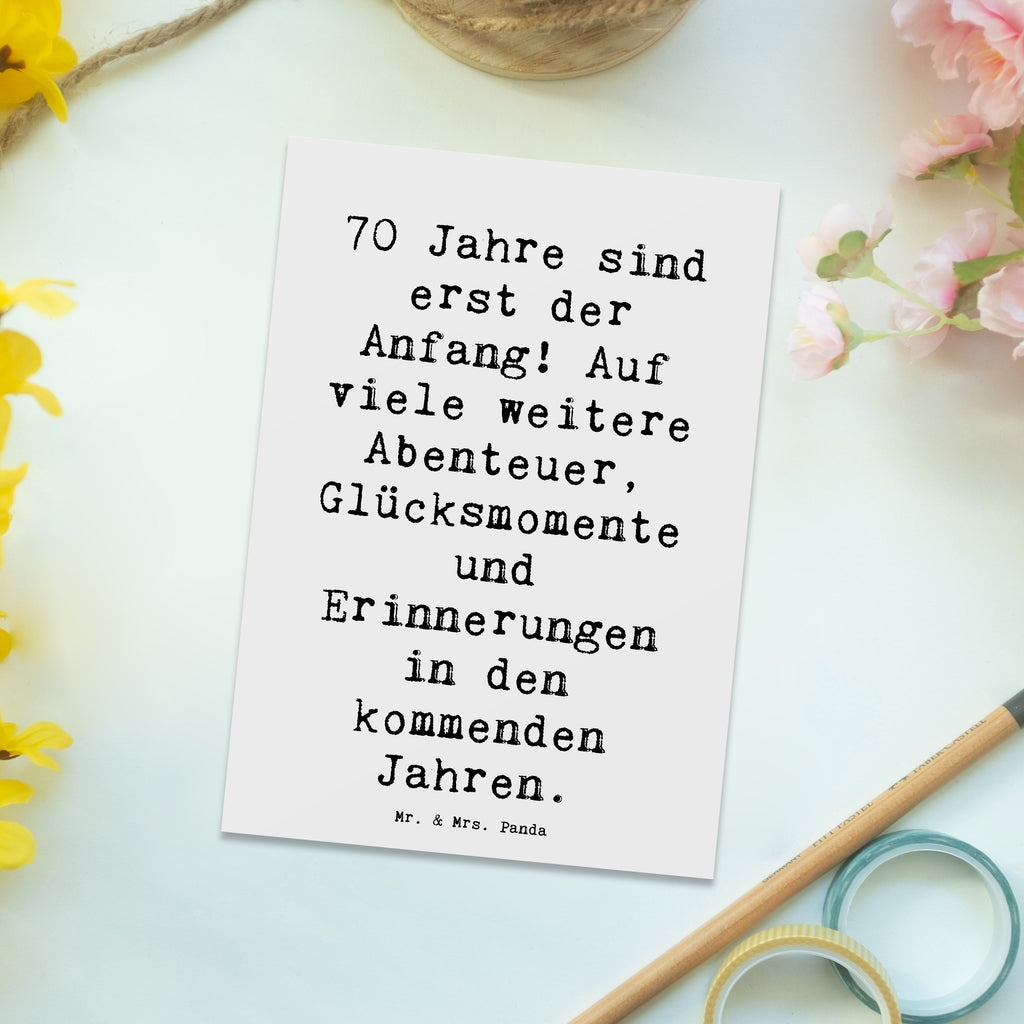 Postcard Saying 70 Jahre sind erst der Anfang! Auf viele weitere Abenteuer, Glücksmomente und Erinnerungen in den kommenden Jahren. Geburtstagskarte, Ansichtskarte, Karte, Einladungskarte, Ansichtskarten, Grußkarte, Einladung Geburtstag, Einladungskarten Geburtstag, Dankeskarte, Postkarte, Geschenkkarte, Einladung, Geburtstag, Geburtstagsgeschenk, Geschenk