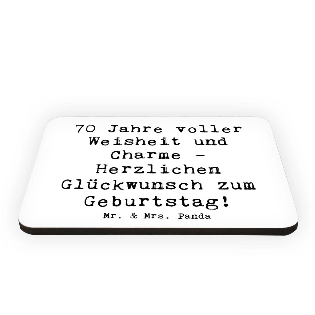 Magnet Saying 70 Jahre voller Weisheit und Charme - Herzlichen Glückwunsch zum Geburtstag! Kühlschrank Dekoration, Notiz Magnet, Motivmagnete, Souvenir Magnet, Dekomagnet, Kühlschrankmagnet, Pinnwandmagnet, Whiteboard Magnet, Geburtstag, Geburtstagsgeschenk, Geschenk