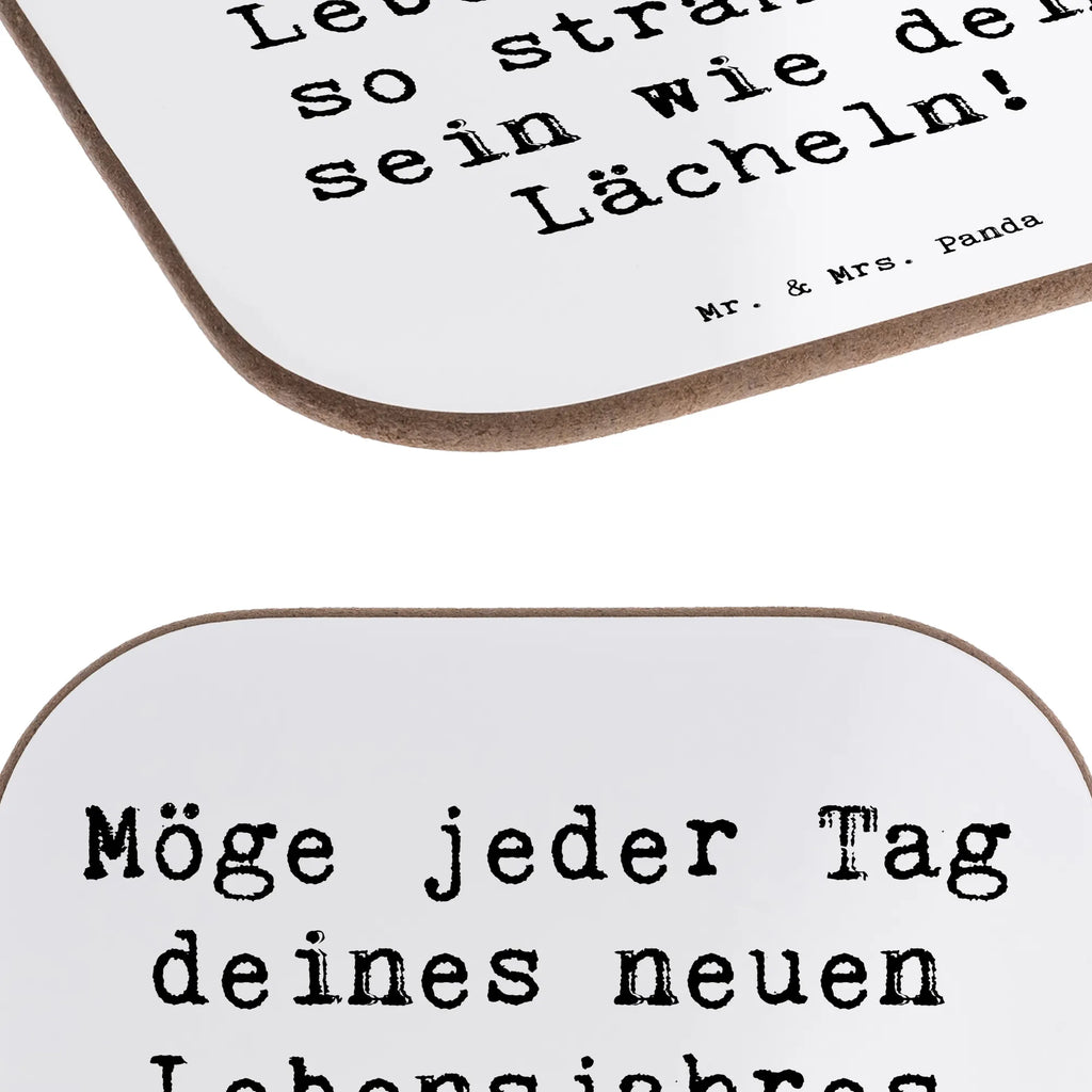 Square coaster Saying Möge jeder Tag deines neuen Lebensjahres so strahlend sein wie dein Lächeln! Untersetzer Holz, Untersetzer Design, Bierdeckel, Tassen Untersetzer, Untersetzer aus Holz, Untersetzer, Untersetzer für Gläser, Glasuntersetzer, Korkuntersetzer, Holzuntersetzer, Getränkeuntersetzer, Untersetzer Gläser, Geburtstag, Geburtstagsgeschenk, Geschenk
