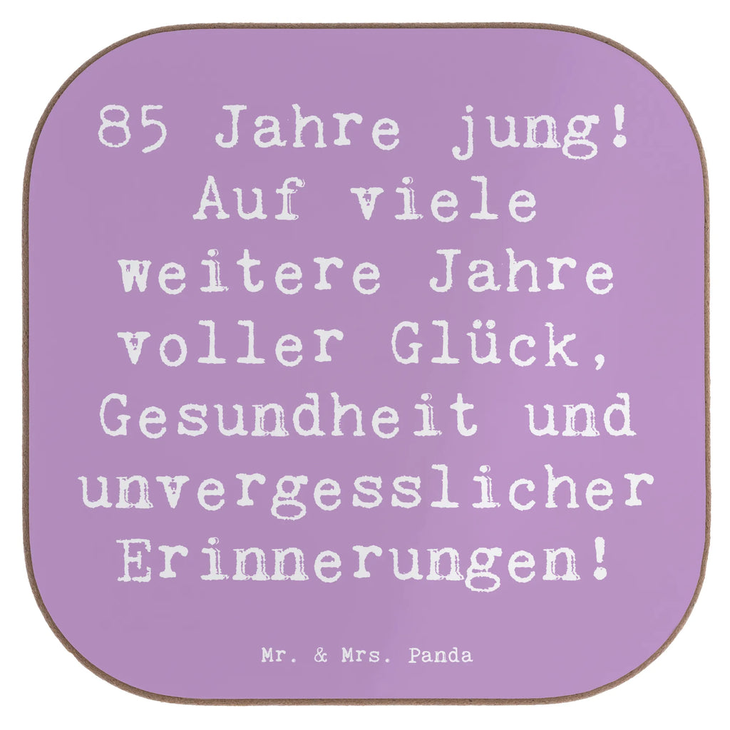 Square coaster Saying 85 Jahre jung! Auf viele weitere Jahre voller Glück, Gesundheit und unvergesslicher Erinnerungen! Glasuntersetzer, Getränkeuntersetzer, Holzuntersetzer, Tassen Untersetzer, Untersetzer, Korkuntersetzer, Untersetzer für Gläser, Untersetzer Holz, Untersetzer aus Holz, Untersetzer Gläser, Untersetzer Design, Bierdeckel, Geburtstag, Geburtstagsgeschenk, Geschenk