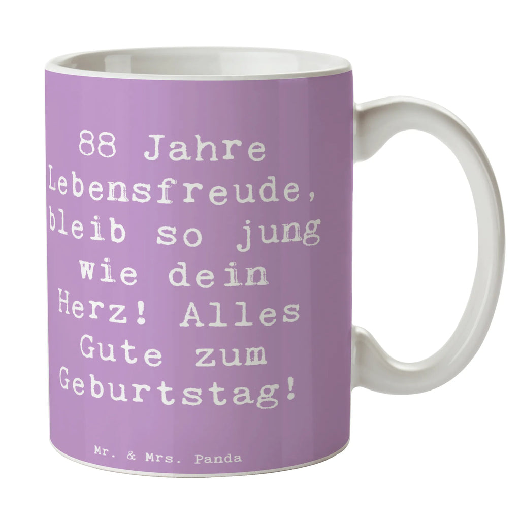 Mug Saying 88 Jahre Lebensfreude, bleib so jung wie dein Herz! Alles Gute zum Geburtstag! Teetasse, Tasse, Keramiktasse, Geschenktasse, Porzellantasse, Tasse mit Motiven, Tasse mit Zitaten, Kaffeetasse, Bürotasse, Geburtstag, Geburtstagsgeschenk, Geschenk