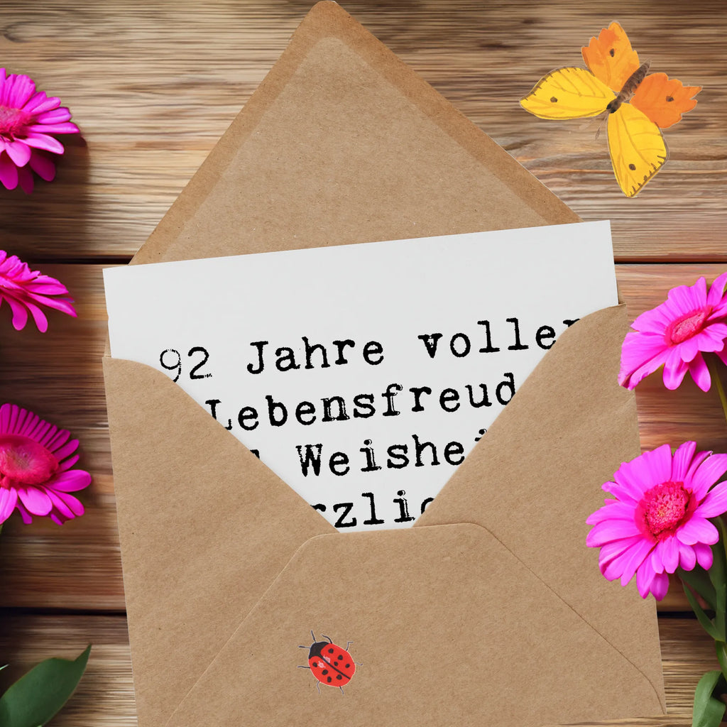 Deluxe Karte Spruch 92. Geburtstag Karte, Einladungskarte, Hochwertige Klappkarte, Geburtstagskarte, Klappkarte, Grußkarte, Glückwunschkarte, Hochzeitskarte, Hochwertige Grußkarte, Geburtstag, Geburtstagsgeschenk, Geschenk