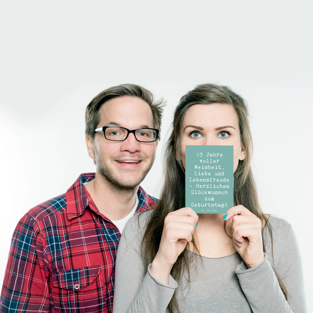 Postcard Saying 93 Jahre voller Weisheit, Liebe und Lebensfreude - Herzlichen Glückwunsch zum Geburtstag! Ansichtskarte, Geburtstagskarte, Karte, Ansichtskarten, Einladung, Dankeskarte, Postkarte, Einladung Geburtstag, Einladungskarten Geburtstag, Geschenkkarte, Einladungskarte, Grußkarte, Geburtstag, Geburtstagsgeschenk, Geschenk