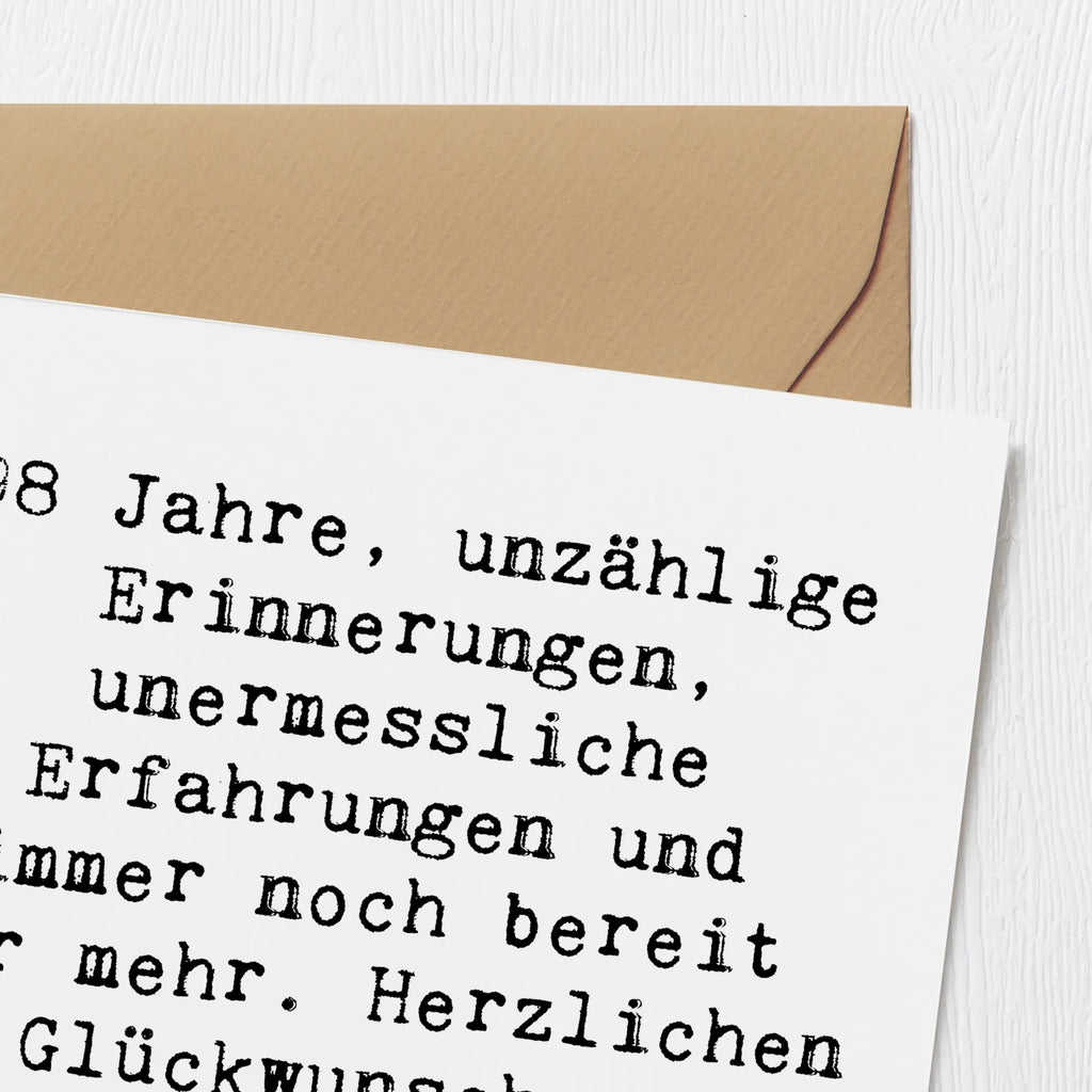 Deluxe Card Saying 98 Jahre, unzählige Erinnerungen, unermessliche Erfahrungen und immer noch bereit für mehr. Herzlichen Glückwunsch zu diesem fantastischen Meilenstein! Karte, Hochwertige Klappkarte, Glückwunschkarte, Hochwertige Grußkarte, Grußkarte, Klappkarte, Hochzeitskarte, Geburtstagskarte, Einladungskarte, Geburtstag, Geburtstagsgeschenk, Geschenk