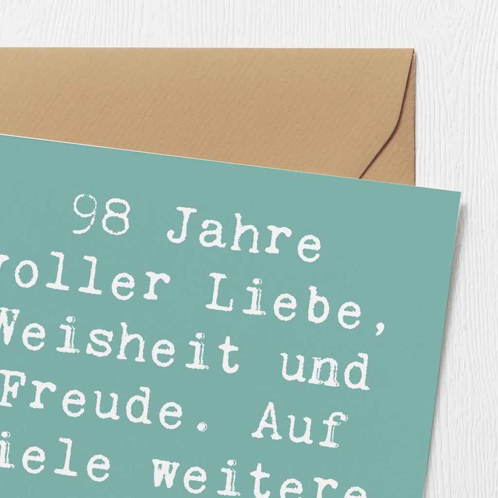 Deluxe Card Saying 98 Jahre voller Liebe, Weisheit und Freude. Auf viele weitere wunderschöne Erinnerungen! Geburtstagskarte, Karte, Hochwertige Klappkarte, Hochzeitskarte, Grußkarte, Einladungskarte, Glückwunschkarte, Klappkarte, Hochwertige Grußkarte, Geburtstag, Geburtstagsgeschenk, Geschenk