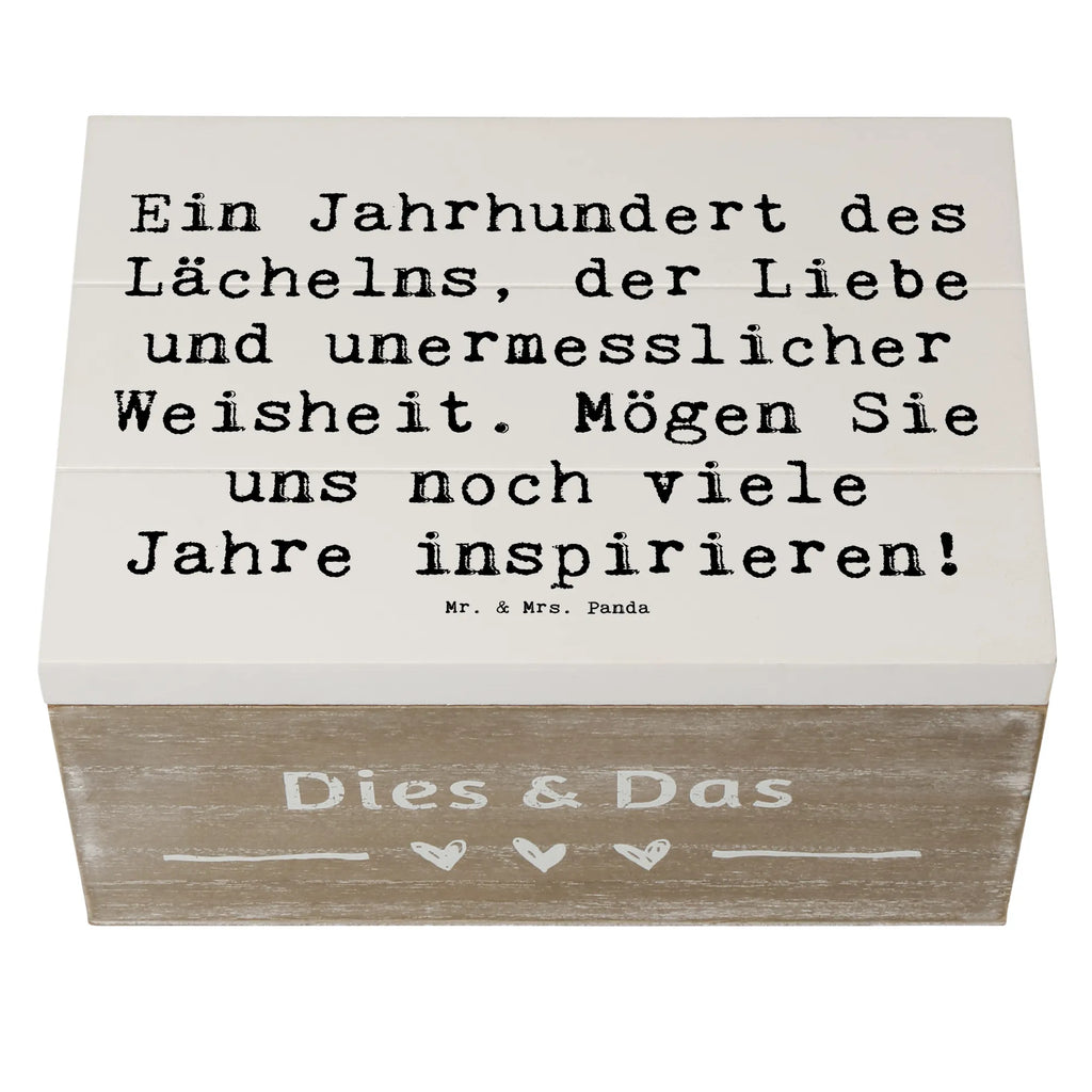 Wooden chest Saying Ein Jahrhundert des Lächelns, der Liebe und unermesslicher Weisheit. Mögen Sie uns noch viele Jahre inspirieren! Truhe, Geschenkbox, Schatulle, Schatzkiste, Geschenkdose, Erinnerungskiste, Kiste, Erinnerungsbox, Dekokiste, XXL, Aufbewahrungsbox, Holzkiste, Geburtstag, Geburtstagsgeschenk, Geschenk
