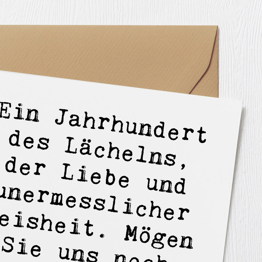 Deluxe Card Saying Ein Jahrhundert des Lächelns, der Liebe und unermesslicher Weisheit. Mögen Sie uns noch viele Jahre inspirieren! Klappkarte, Hochwertige Grußkarte, Einladungskarte, Karte, Hochzeitskarte, Glückwunschkarte, Geburtstagskarte, Grußkarte, Hochwertige Klappkarte, Geburtstag, Geburtstagsgeschenk, Geschenk