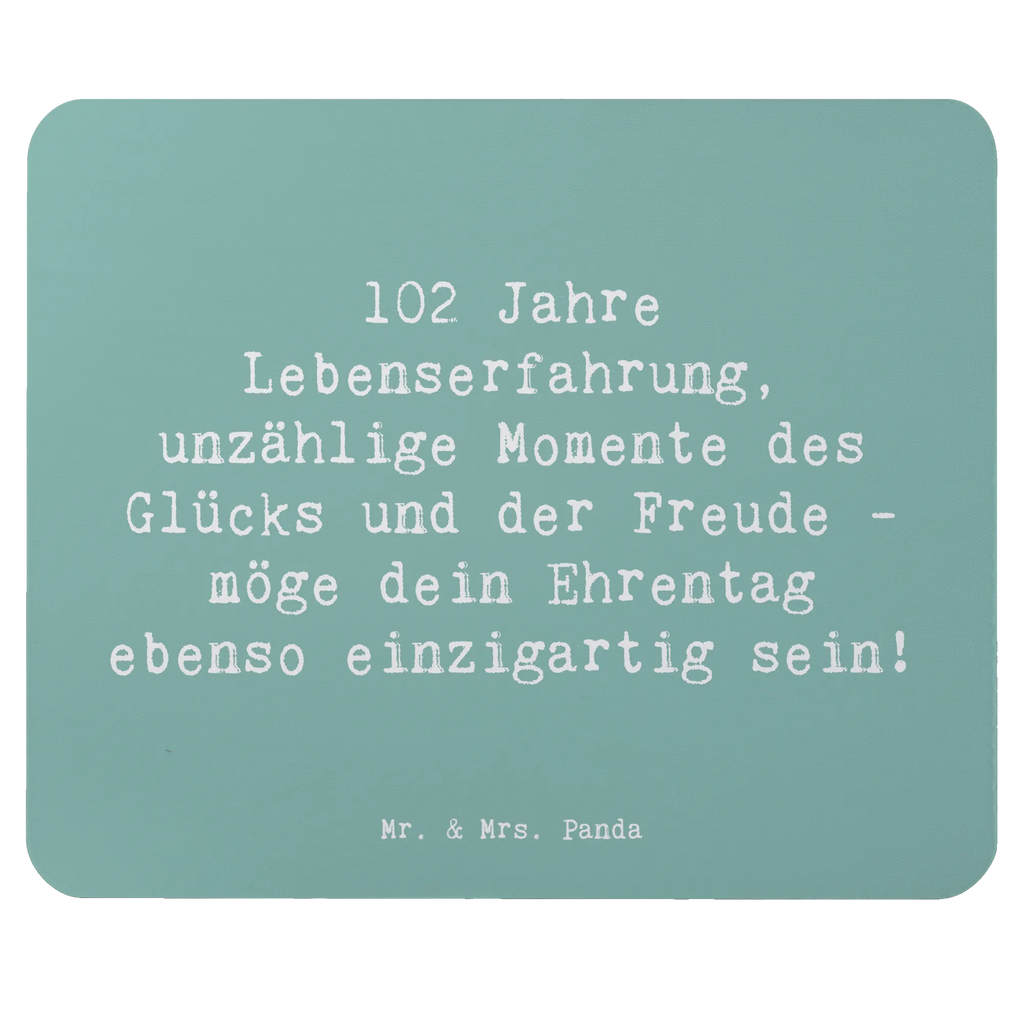 Mouse mat Saying 102 Jahre Lebenserfahrung, unzählige Momente des Glücks und der Freude - möge dein Ehrentag ebenso einzigartig sein! Mauspad, Mausunterlage, Computer zubehör, Mousepad, Designer Mauspad, Mauspad Büro, PC Zubehör, Büroausstattung, Einzigartiges Mauspad, Arbeitszimmer, Geburtstag, Geburtstagsgeschenk, Geschenk