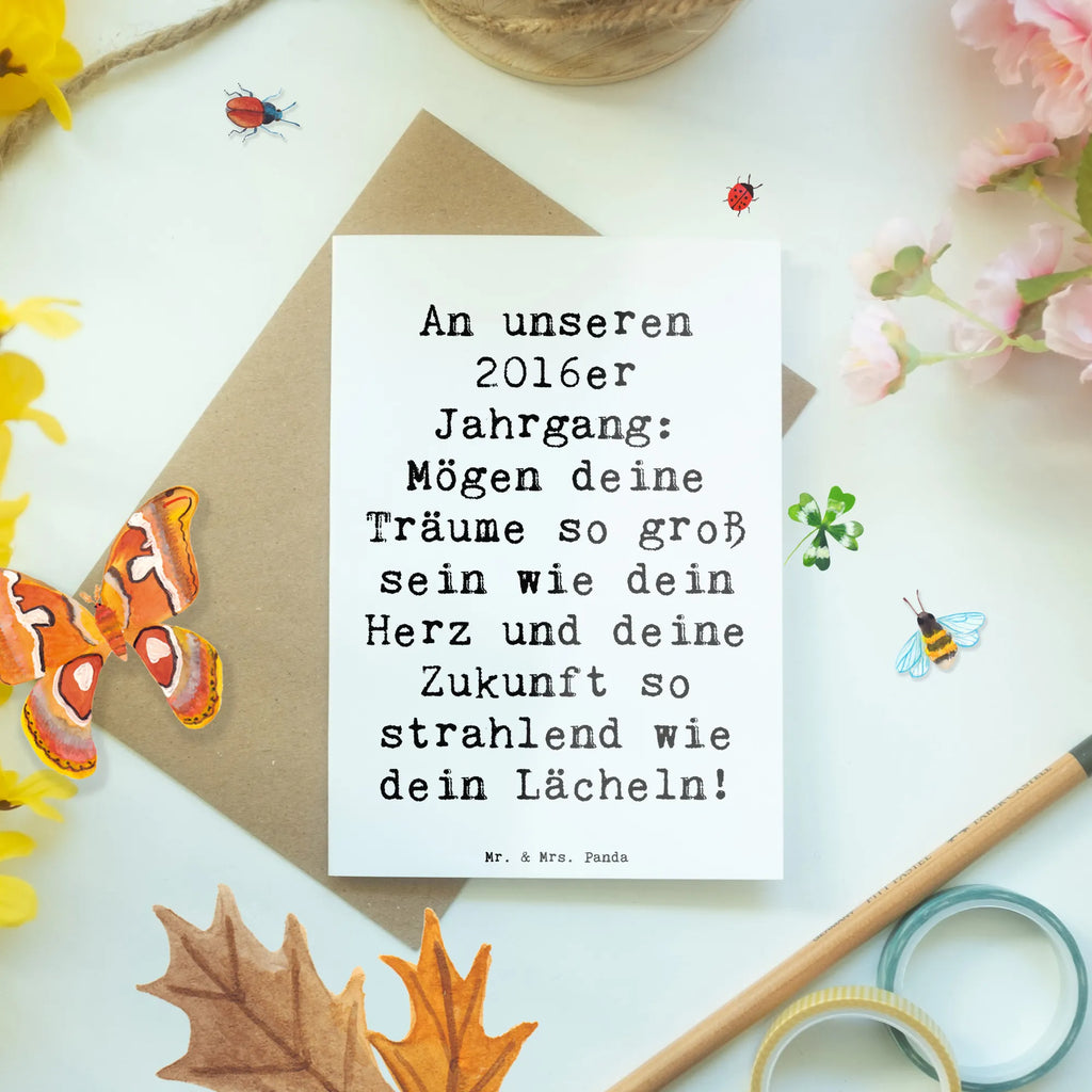 Greetings card Saying An unseren 2016er Jahrgang: Mögen deine Träume so groß sein wie dein Herz und deine Zukunft so strahlend wie dein Lächeln! Grußkarte, Geburtstagskarte, Ansichtskarten, Karte, Klappkarte, Einladungskarte, Hochzeitskarte, Glückwunschkarte, Geburtstag, Geburtstagsgeschenk, Geschenk