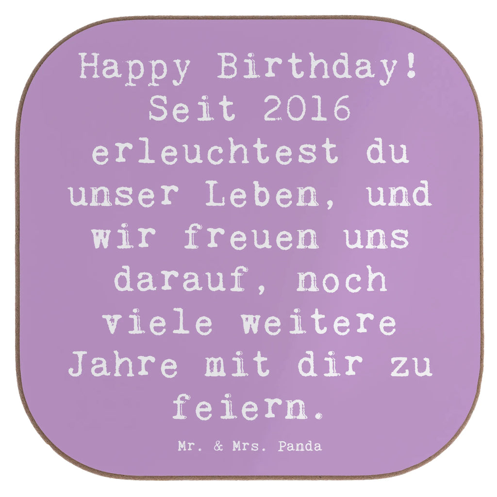 Square coaster Saying Happy Birthday! Seit 2016 erleuchtest du unser Leben, und wir freuen uns darauf, noch viele weitere Jahre mit dir zu feiern. Untersetzer Holz, Untersetzer Design, Glasuntersetzer, Untersetzer Gläser, Untersetzer aus Holz, Untersetzer, Tassen Untersetzer, Holzuntersetzer, Untersetzer für Gläser, Getränkeuntersetzer, Bierdeckel, Korkuntersetzer, Geburtstag, Geburtstagsgeschenk, Geschenk