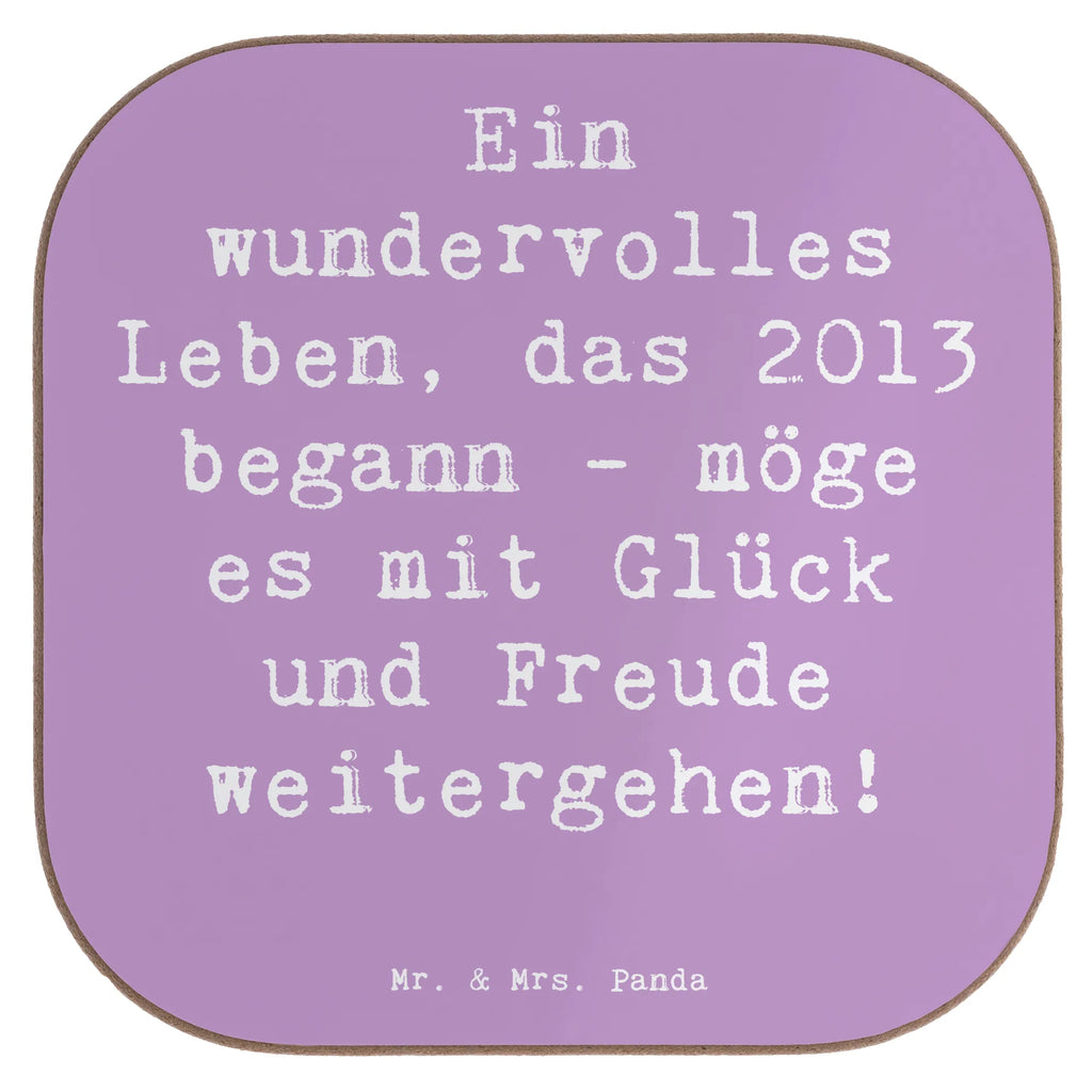 Square coaster Saying Ein wundervolles Leben, das 2013 begann - möge es mit Glück und Freude weitergehen! Untersetzer, Untersetzer Gläser, Getränkeuntersetzer, Untersetzer Holz, Glasuntersetzer, Korkuntersetzer, Untersetzer für Gläser, Untersetzer aus Holz, Untersetzer Design, Bierdeckel, Tassen Untersetzer, Holzuntersetzer, Geburtstag, Geburtstagsgeschenk, Geschenk