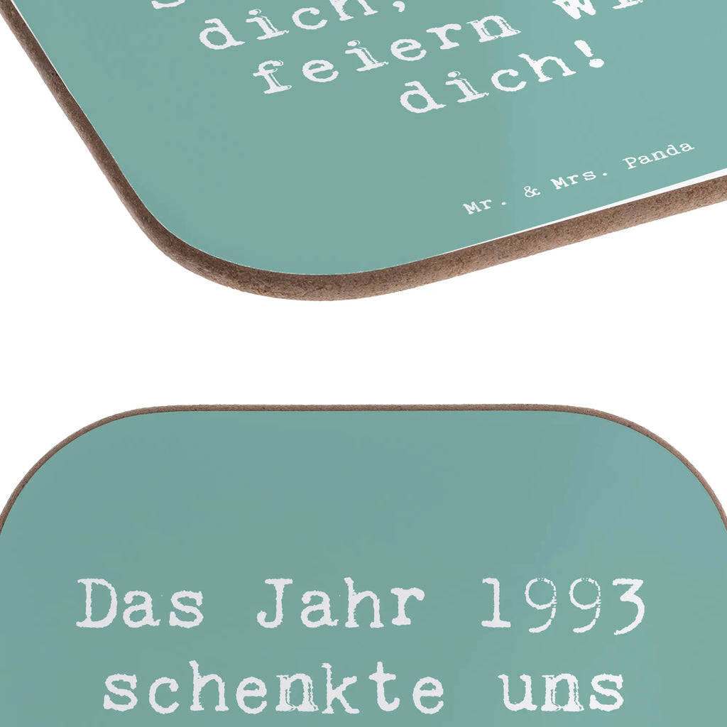 Square coaster Saying Das Jahr 1993 schenkte uns dich, heute feiern wir dich! Untersetzer aus Holz, Korkuntersetzer, Bierdeckel, Untersetzer Holz, Untersetzer Gläser, Untersetzer, Getränkeuntersetzer, Untersetzer Design, Tassen Untersetzer, Untersetzer für Gläser, Holzuntersetzer, Glasuntersetzer, Geburtstag, Geburtstagsgeschenk, Geschenk
