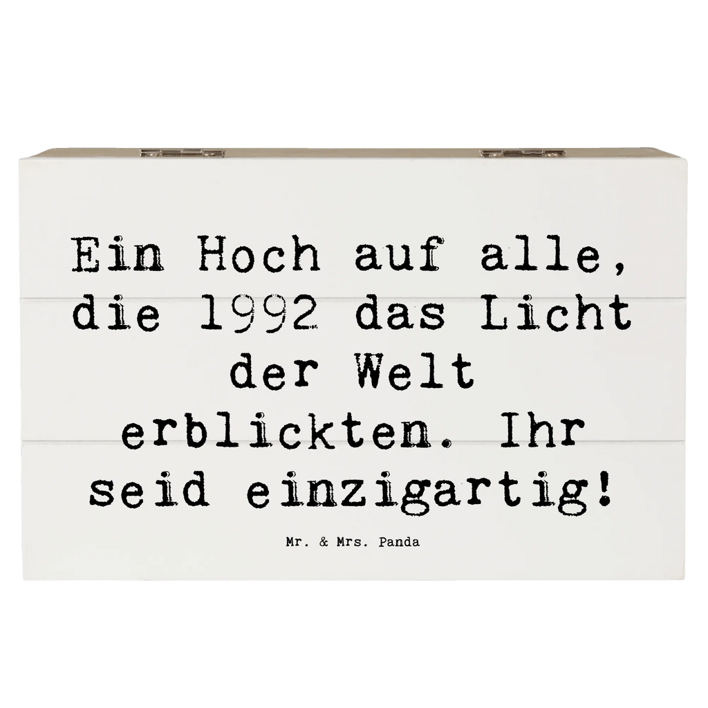 Wooden chest Saying Ein Hoch auf alle, die 1992 das Licht der Welt erblickten. Ihr seid einzigartig! Truhe, Aufbewahrungsbox, XXL, Erinnerungsbox, Geschenkdose, Geschenkbox, Kiste, Schatulle, Holzkiste, Schatzkiste, Dekokiste, Erinnerungskiste, Geburtstag, Geburtstagsgeschenk, Geschenk
