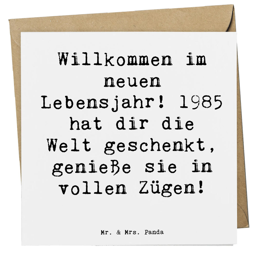 Deluxe Card Saying Willkommen im neuen Lebensjahr! 1985 hat dir die Welt geschenkt, genieße sie in vollen Zügen! Karte, Grußkarte, Klappkarte, Einladungskarte, Glückwunschkarte, Hochzeitskarte, Geburtstagskarte, Hochwertige Grußkarte, Hochwertige Klappkarte, Geburtstag, Geburtstagsgeschenk, Geschenk