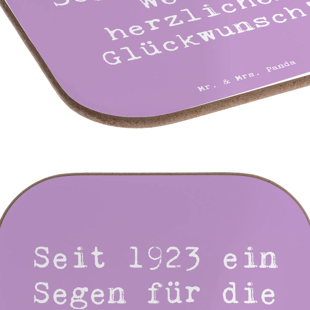 Square coaster Saying Seit 1923 ein Segen für die Welt, herzlichen Glückwunsch! Untersetzer Gläser, Untersetzer für Gläser, Korkuntersetzer, Untersetzer Design, Bierdeckel, Glasuntersetzer, Tassen Untersetzer, Untersetzer aus Holz, Holzuntersetzer, Untersetzer, Untersetzer Holz, Getränkeuntersetzer, Geburtstag, Geburtstagsgeschenk, Geschenk