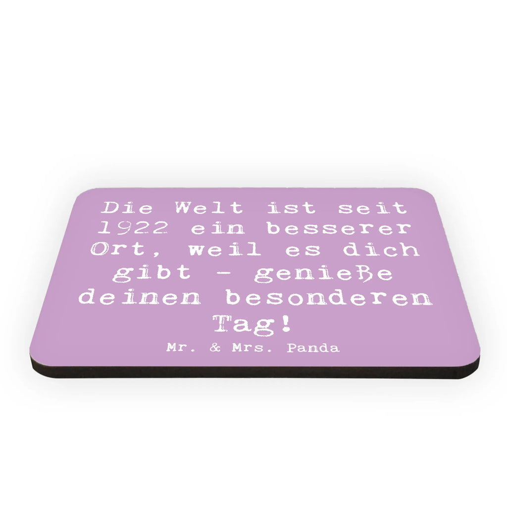 Magnet Saying Die Welt ist seit 1922 ein besserer Ort, weil es dich gibt - genieße deinen besonderen Tag! Whiteboard Magnet, Kühlschrank Dekoration, Pinnwandmagnet, Souvenir Magnet, Dekomagnet, Kühlschrankmagnet, Motivmagnete, Notiz Magnet, Geburtstag, Geburtstagsgeschenk, Geschenk