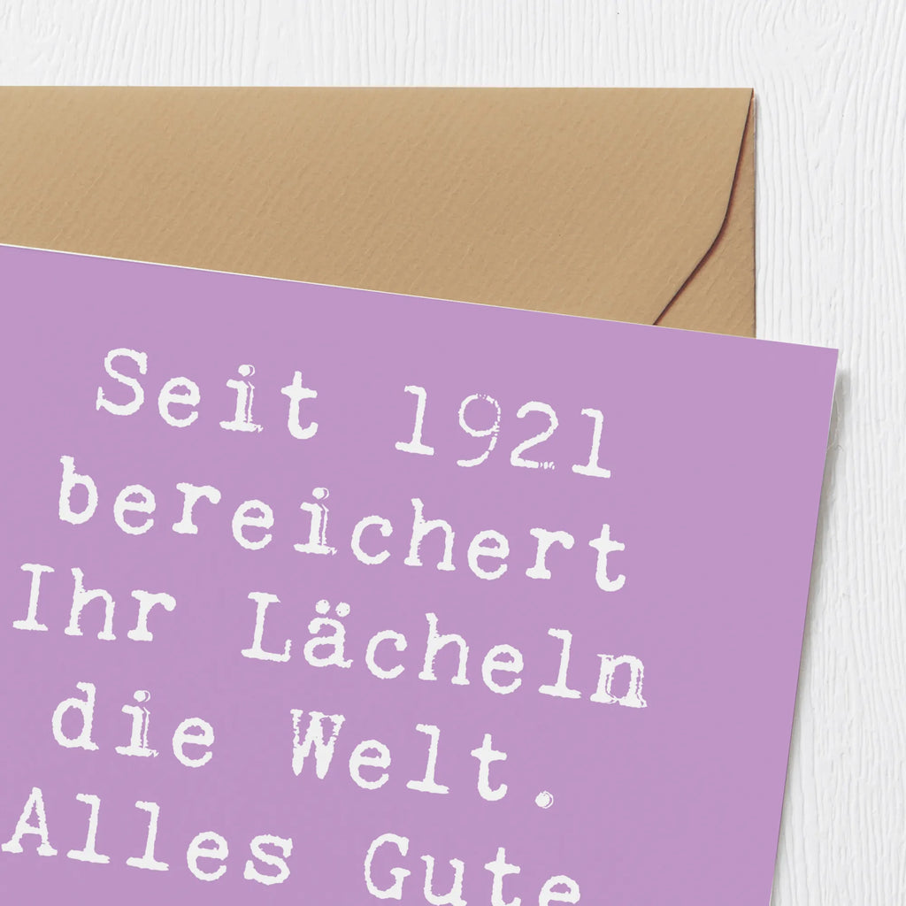 Deluxe Card Saying Seit 1921 bereichert Ihr Lächeln die Welt. Alles Gute zum Geburtstag! Einladungskarte, Grußkarte, Hochwertige Grußkarte, Hochzeitskarte, Klappkarte, Hochwertige Klappkarte, Karte, Glückwunschkarte, Geburtstagskarte, Geburtstag, Geburtstagsgeschenk, Geschenk
