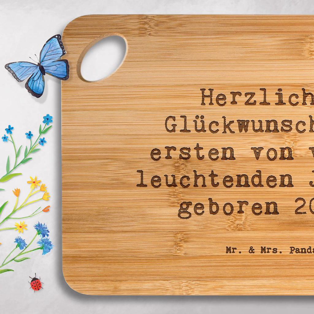 Bamboo chopping board Saying Herzlichen Glückwunsch zum ersten von vielen leuchtenden Jahren, geboren 2023! robust, dulcimer, cutting block, slices, solid, breakfast board, bamboo, kitchen board, cutting board, breakfast, nature, engraving, board, wood, carving board, kitchen, Birthday, celebration, party, birthday party, friends, family, birthday wish, birthday present, birthday cards, 18th birthday, 30th birthday, 40th, 50th, 60th, 70th, 80th, 90th, 90th., gift ideas, gifts for girlfriend, boyfriend, mom, dad, brother, sister, congratulations, funny, sayings, 1 year, money gifts, guest gifts, gifts online, gift basket, special gifts, unusual gifts, extraordinary gifts, gift package, original gifts, gift items, special birthday gifts