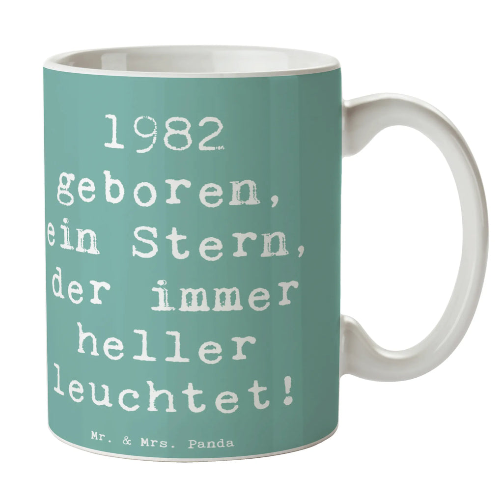 Mug Saying 1982 geboren, ein Stern, der immer heller leuchtet! Bürotasse, Porzellantasse, Tasse mit Motiven, Tasse, Tasse mit Zitaten, Geschenktasse, Teetasse, Keramiktasse, Kaffeetasse, Geburtstag, Geburtstagsgeschenk, Geschenk